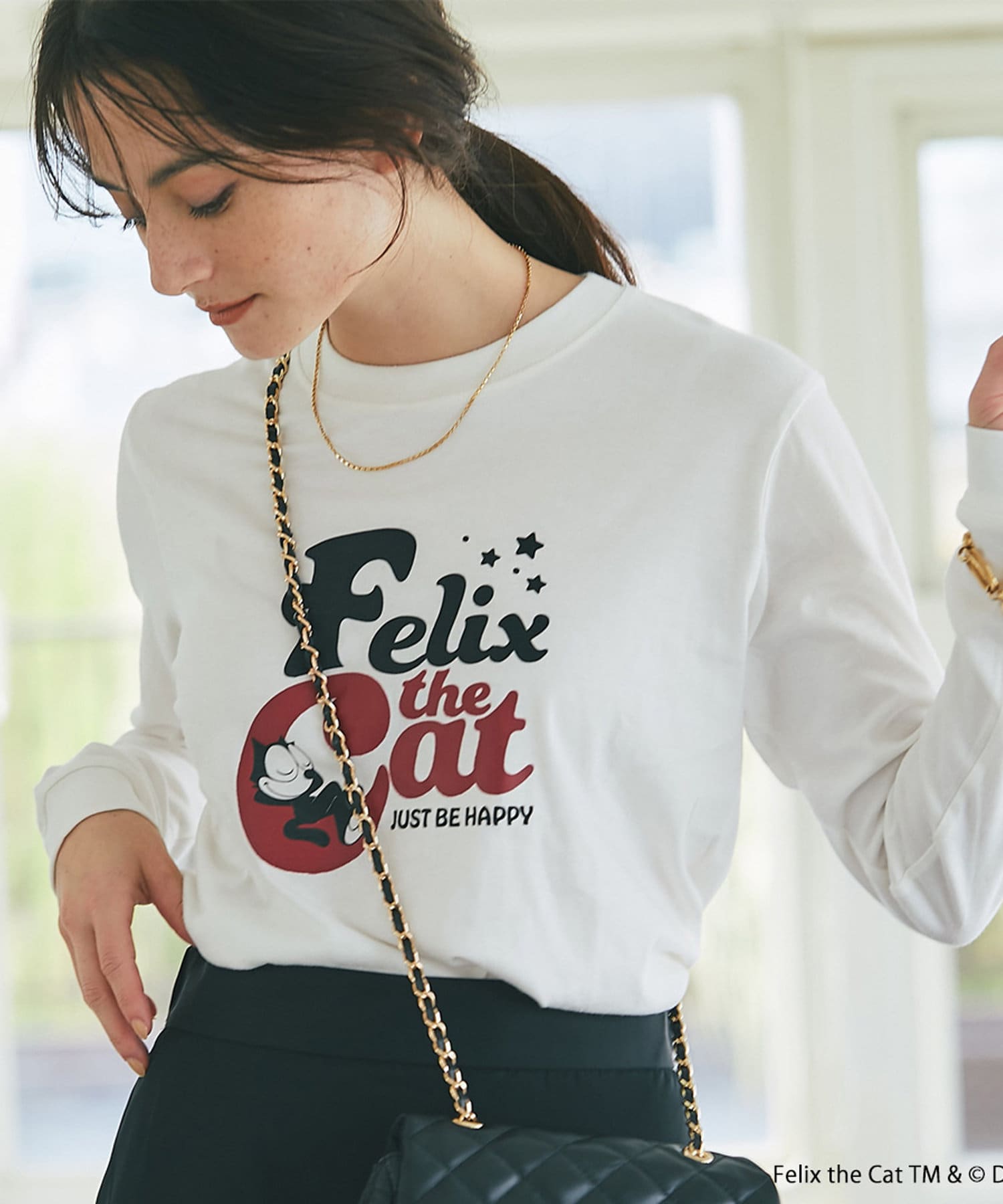 大人も取り入れやすい洗練デザイン】Felix（フィリックス）Tシャツ