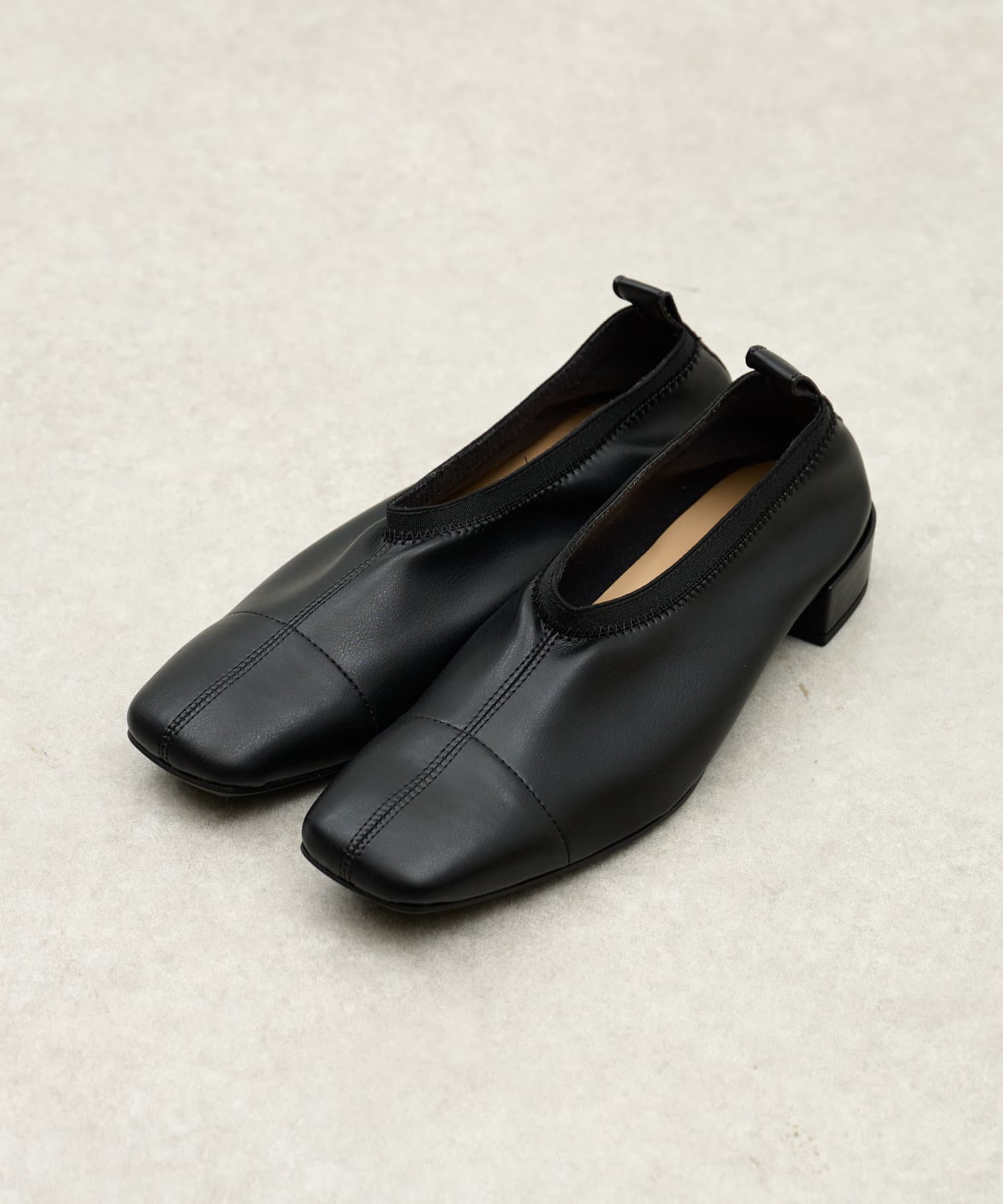 BEARDSLEY(ビアズリー) 《FABIO RUSCONI・35～40サイズ》パイピングフラットシューズ