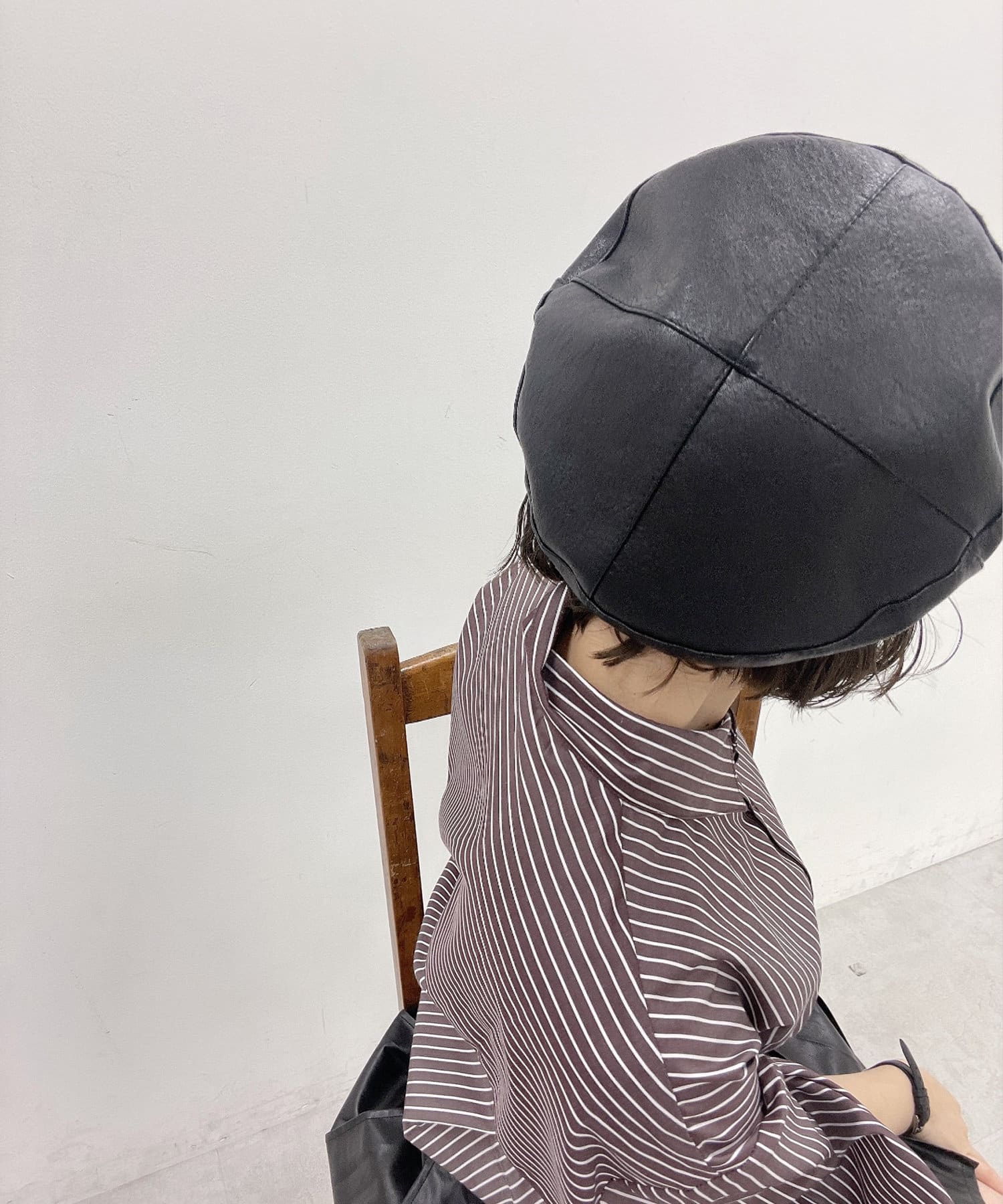 KON'sセレクト】レザー風バックルベレー帽 | NICE CLAUP OUTLET(ナイ