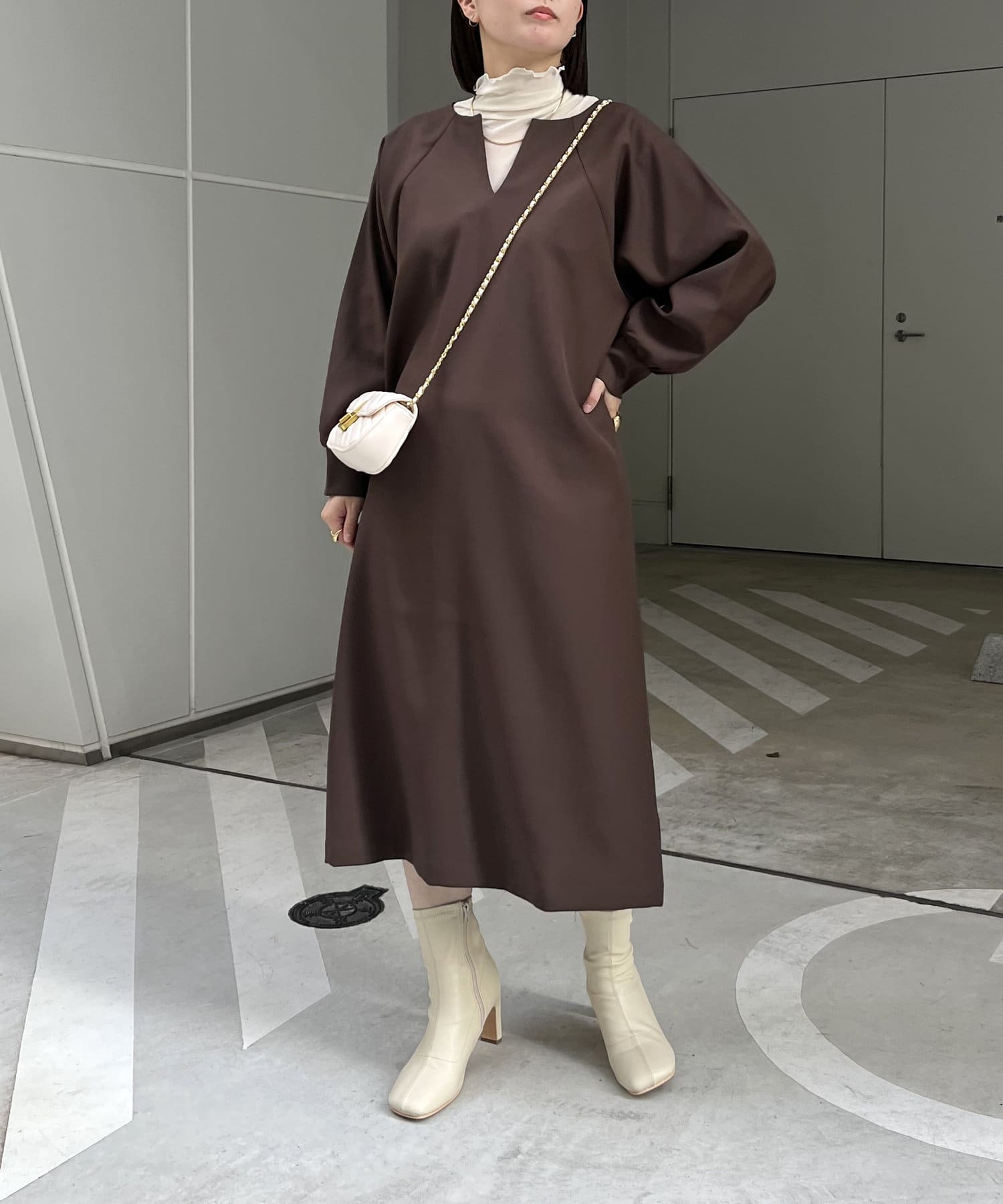 低身長サイズあり》キーネックボリュームスリーブワンピース | prose  