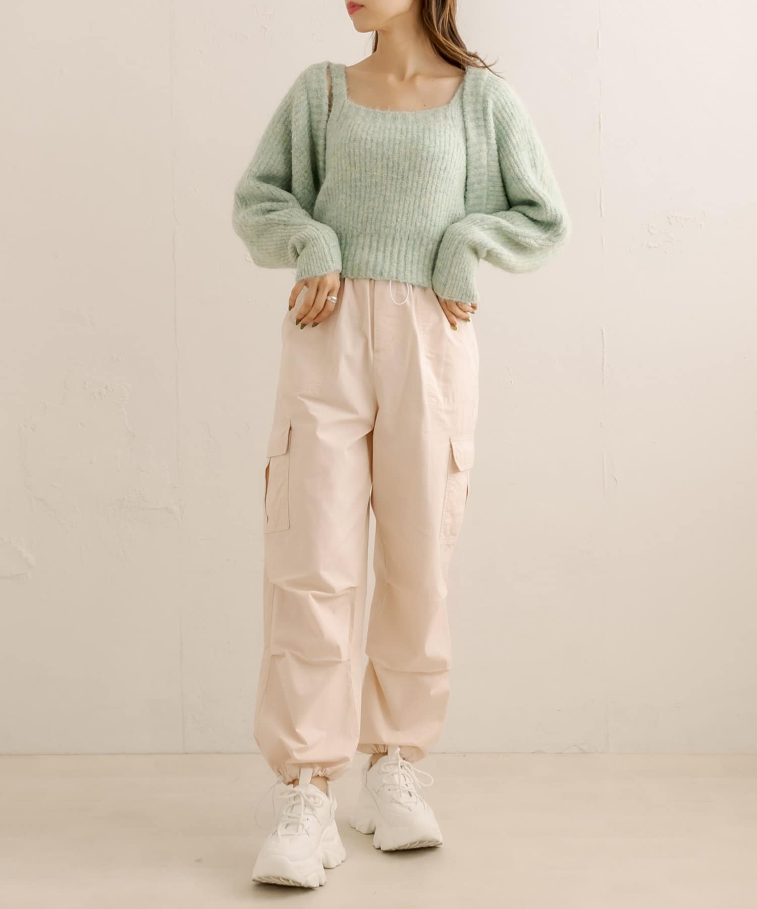 高質 urbanoutfitters スウェットセットアップ ietsfrans... L ルーム