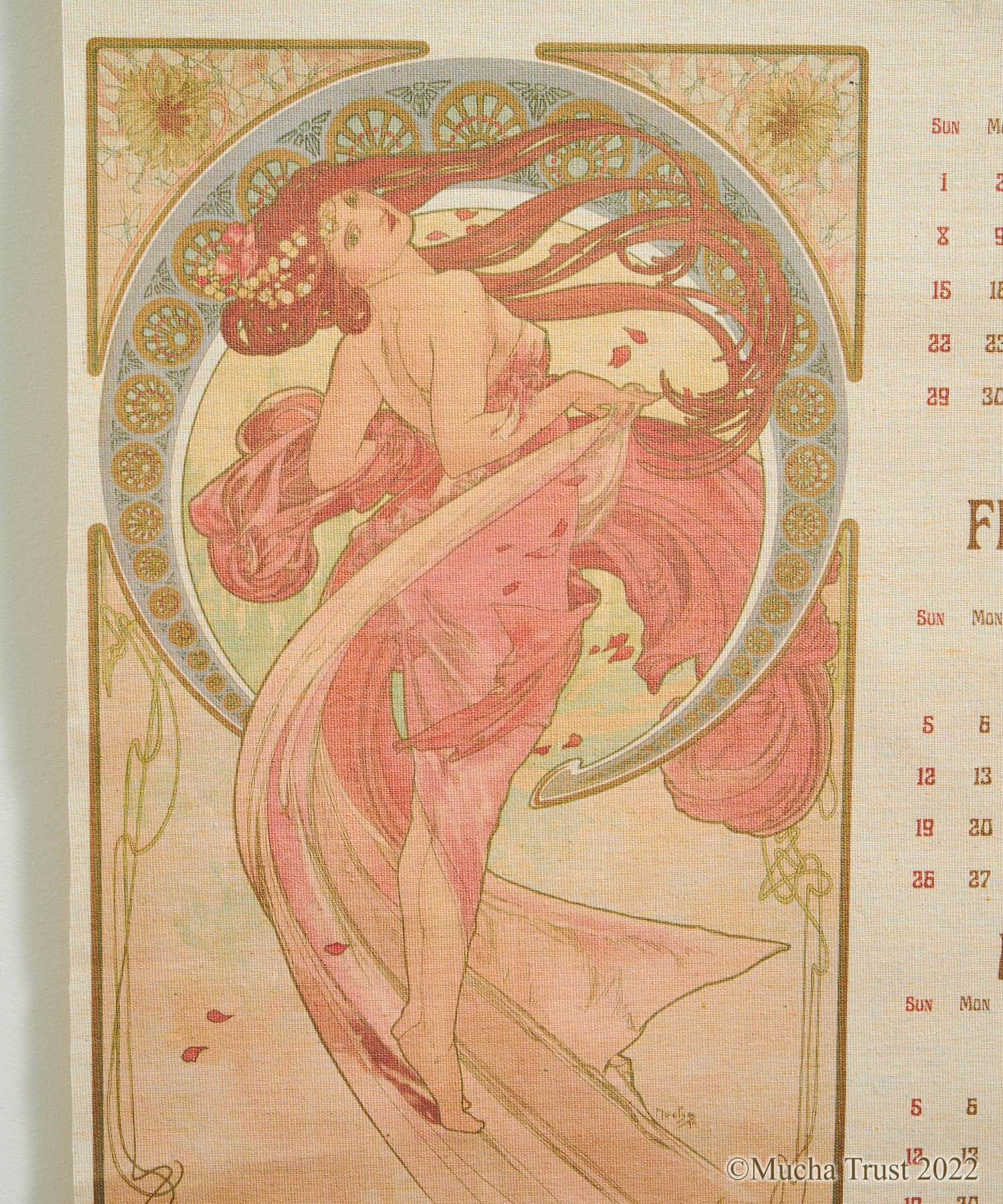 ミュシャ Salut カレンダータペストリー Salut サリュ ライフスタイル Pal Closet パルクローゼット パルグループ公式ファッション通販サイト