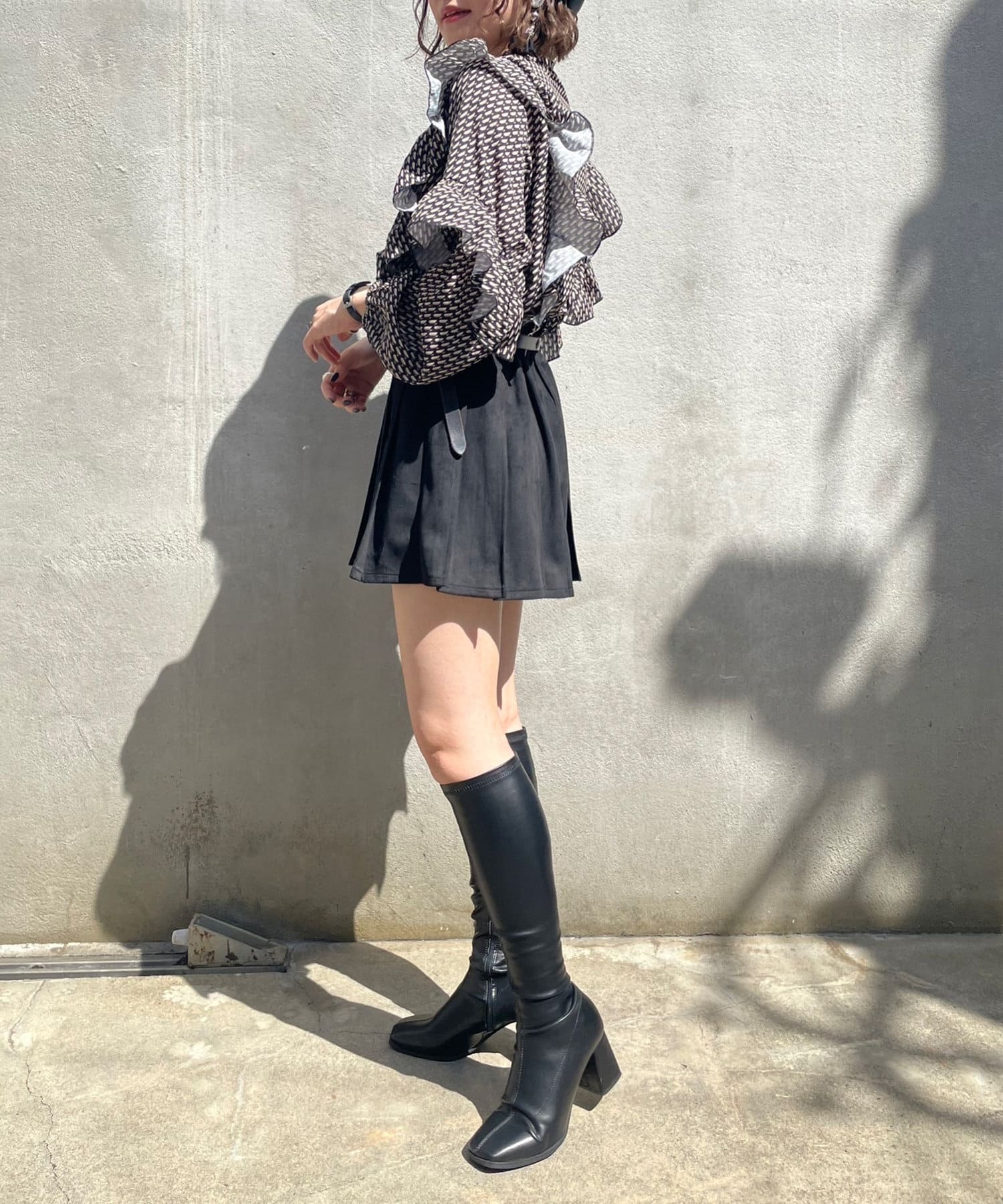 yuko♡【ELLE EN NOIR】クリーニング済み スーツ 130 g-66_thumb.jpg