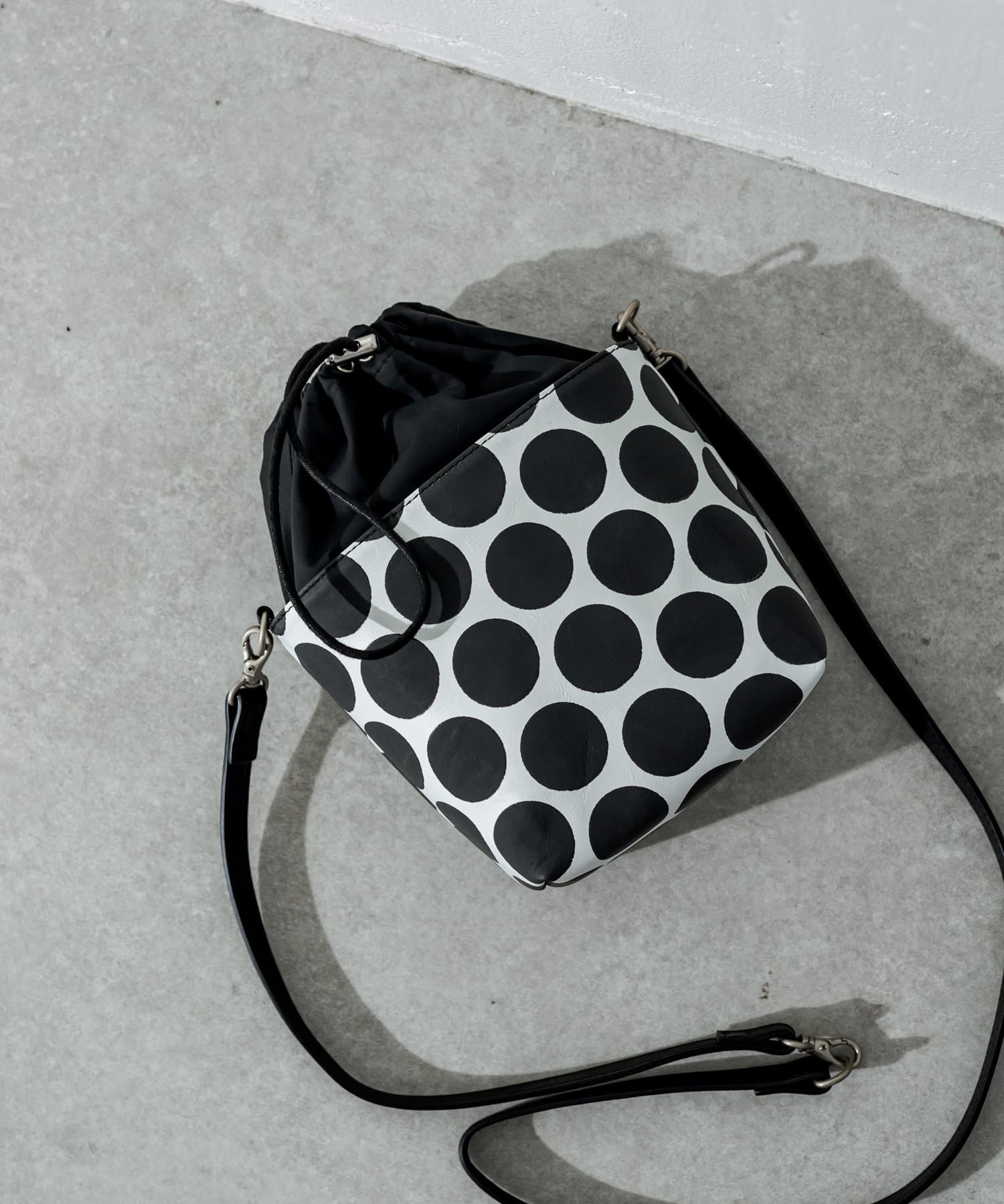 WEBのみ追加生産！》kawa-kawa×ear撥水がま口ショルダーバッグ - ear