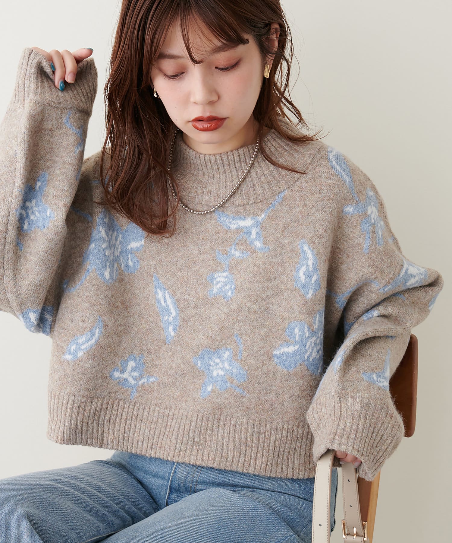 natural couture(ナチュラルクチュール) トレンドを詰め込んだ上品ニット/フラワージャガードショートニット