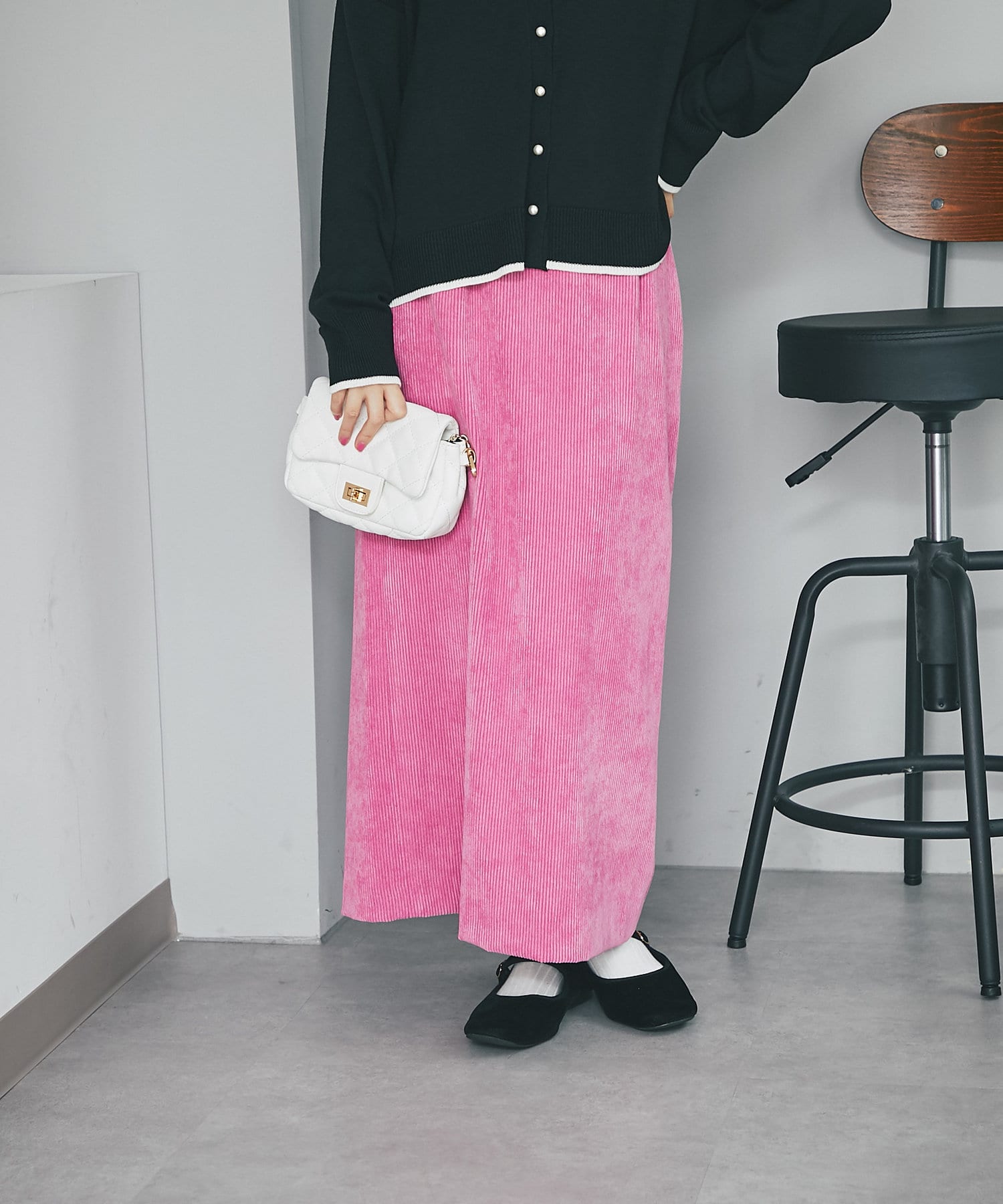 un dix cors(アンディコール) 【大人カジュアルの必須アイテム】コーデュロイナロースカート