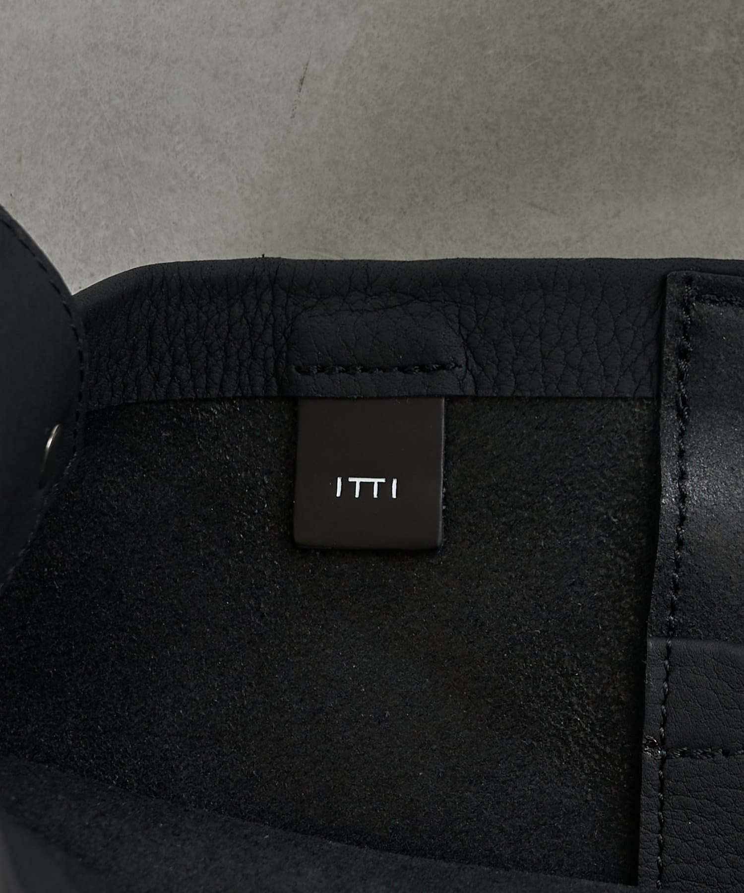 ITTI/イッチ】バケットショルダートートバッグ | Lui's(ルイス)メンズ 