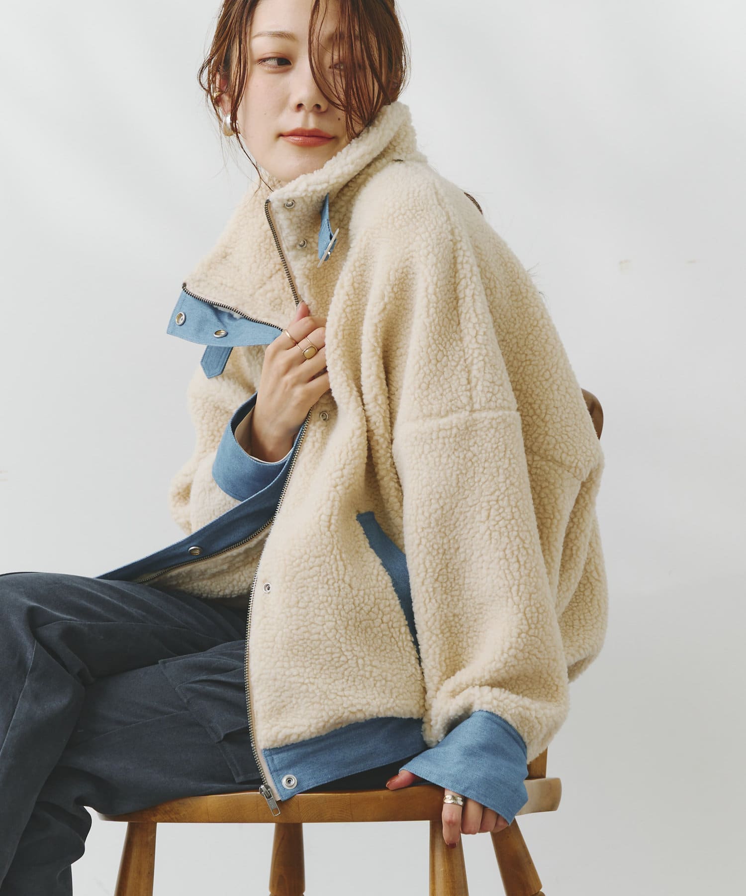 【新品タグ付】★ベージュチュール×デニム切替 異素材ボマーブルゾン WEB限定】異素材切替デニムブルゾン | DOUDOU(ドゥドゥ)レディース