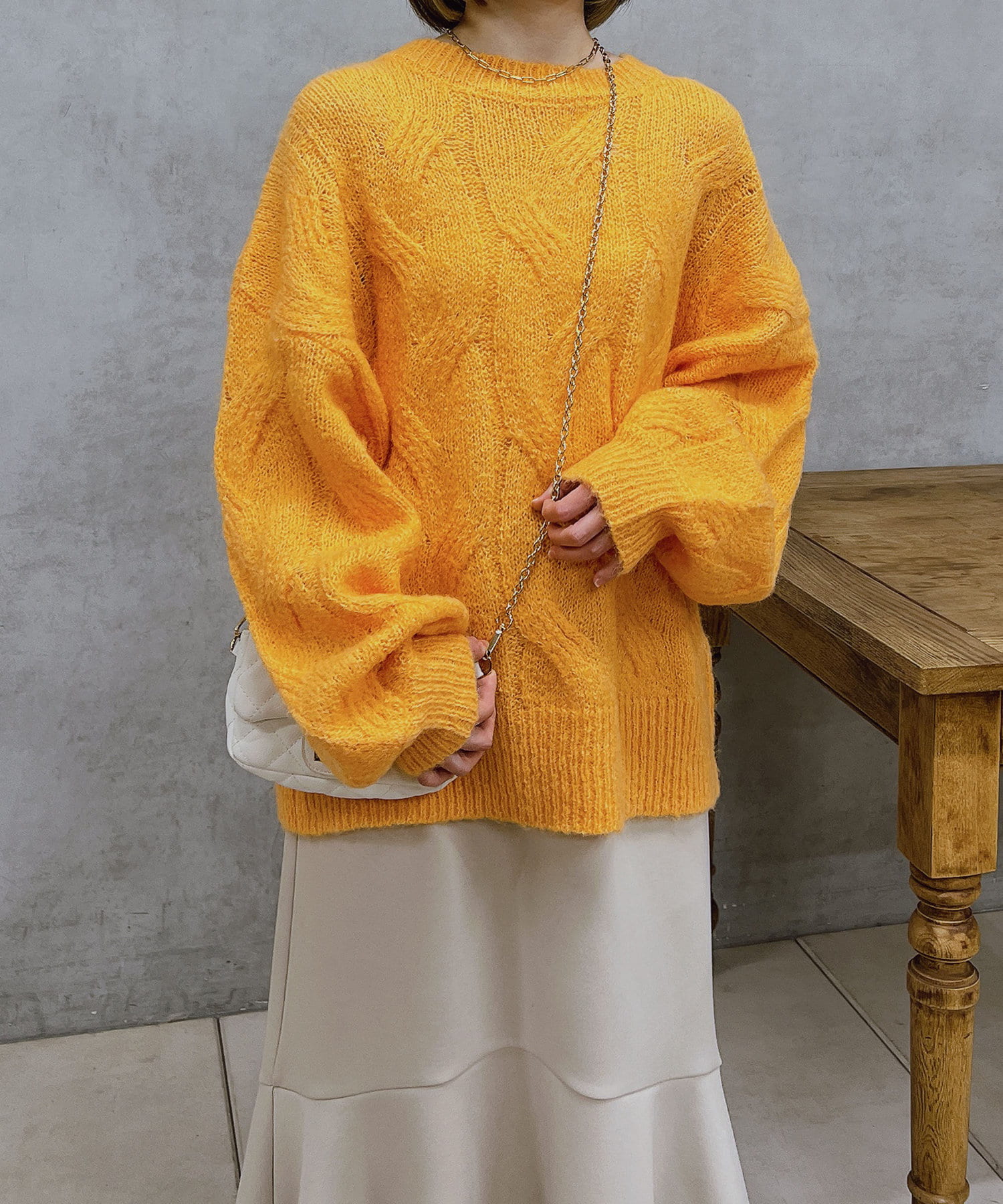 un dix cors(アンディコール) ブークレ透かし編みニット