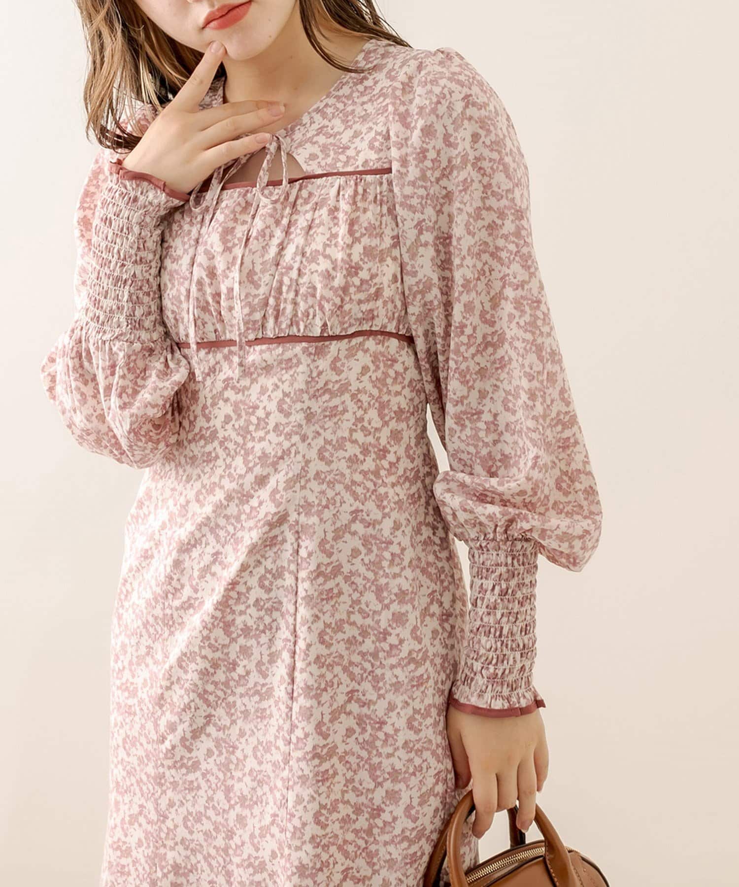 胸開きワンピース Olive Des Olive Outlet オリーブ デ オリーブ アウトレット レディース Pal Closet パルクローゼット パルグループ公式ファッション通販サイト