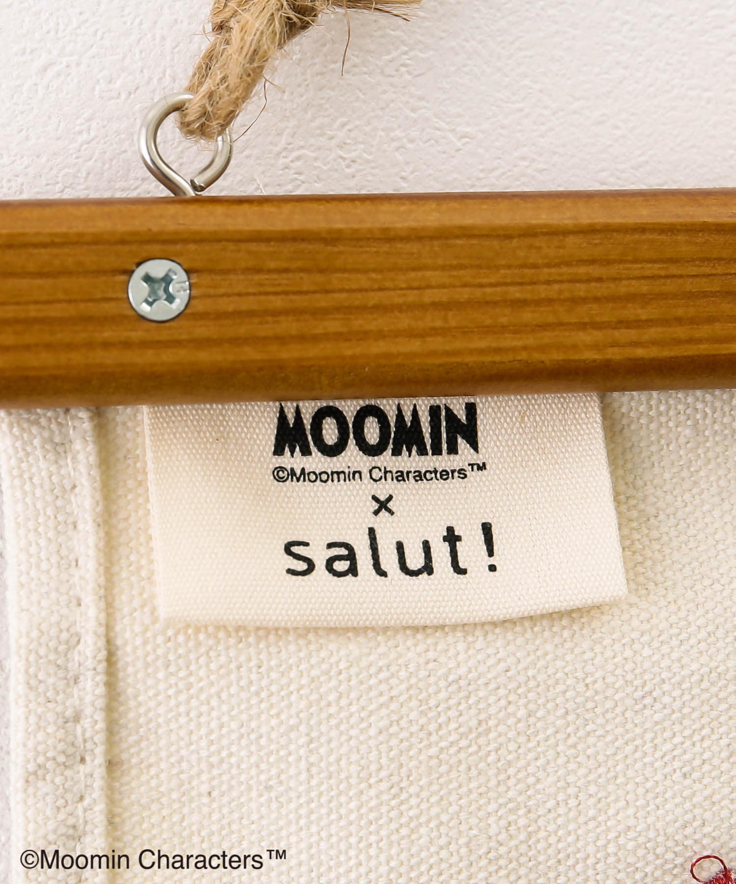 salut!(サリュ) 【MOOMIN×salut!】ムーミンやしき刺繍タペストリー