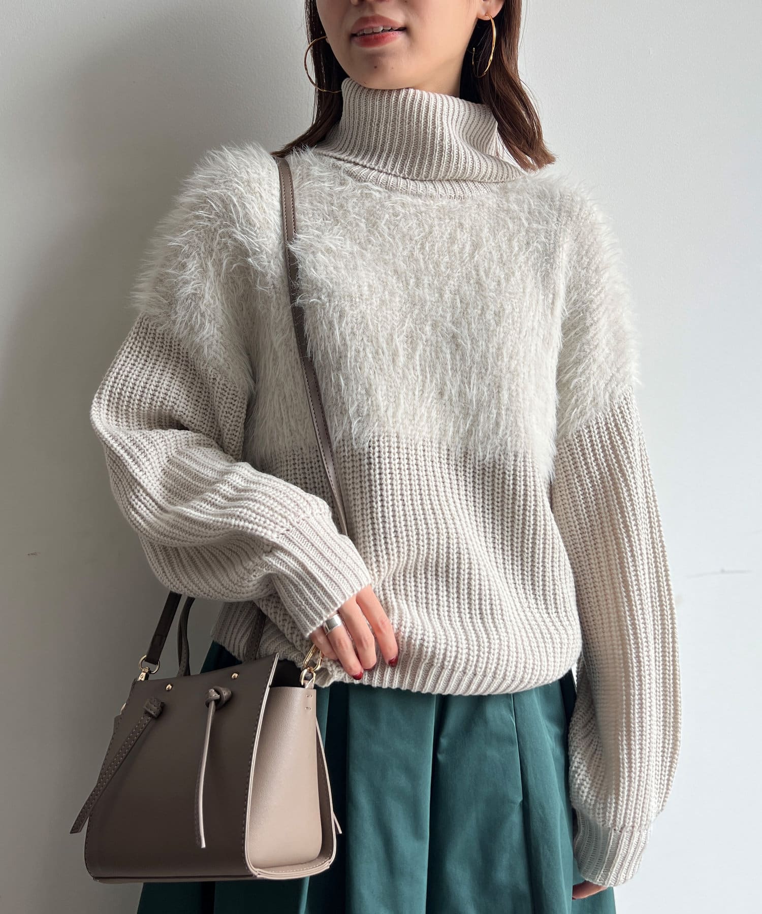 シャギー切替タートルネックプルオーバー | Chez toi(シェトワ 
