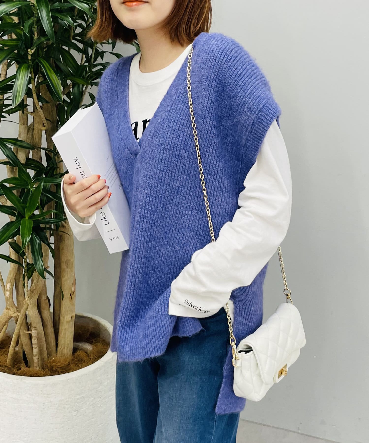 un dix cors(アンディコール) ヤクライク深Vベスト