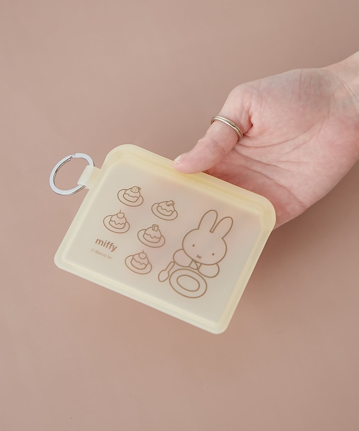 BIRTHDAY BAR(バースデイバー) 【MIFFY　ミッフィー】FLAPPO ミッフィーポーチ