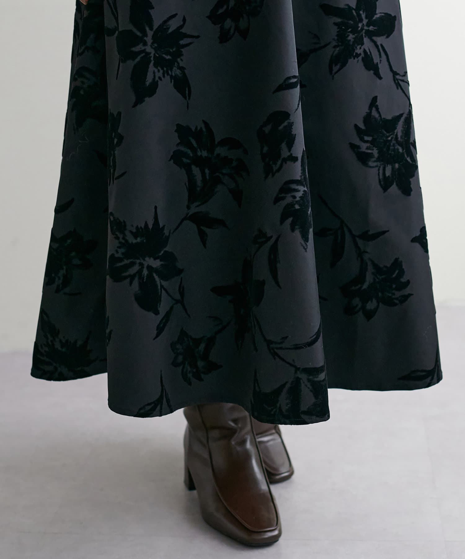 natural couture(ナチュラルクチュール) 大花フロッキースカート