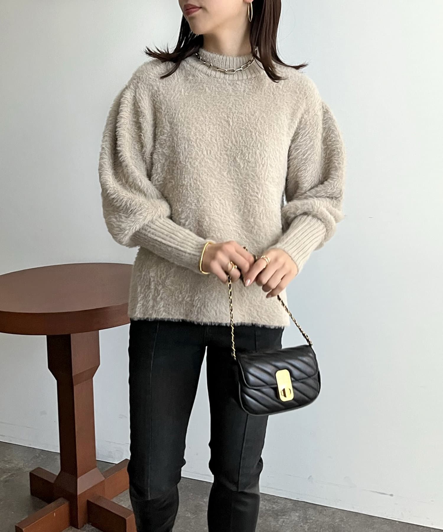 prose verse(プロズヴェール) ロングカフス袖ボリュームシャギーニット