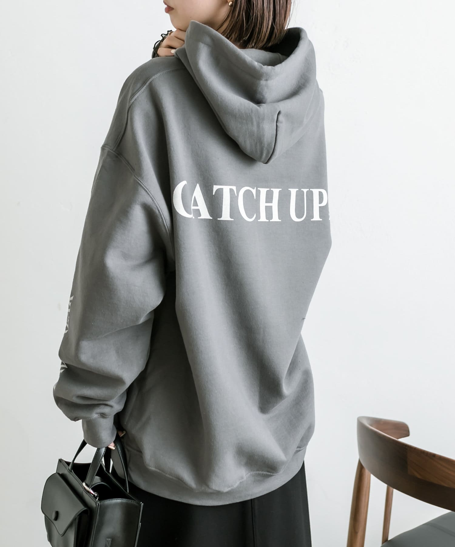 【Acne Studios】 ロゴフーディー