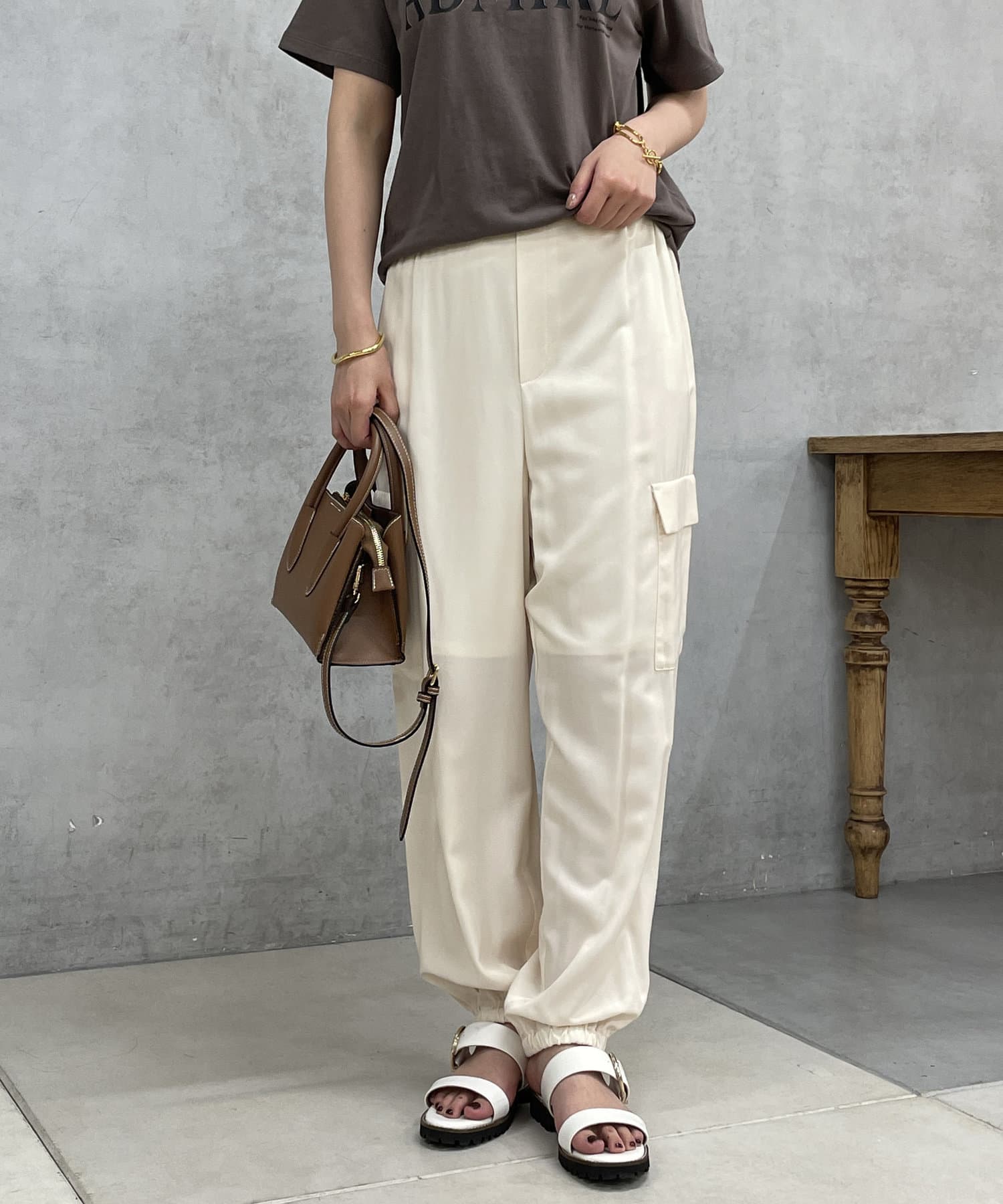 un dix cors(アンディコール) 裾絞りイージーパンツ