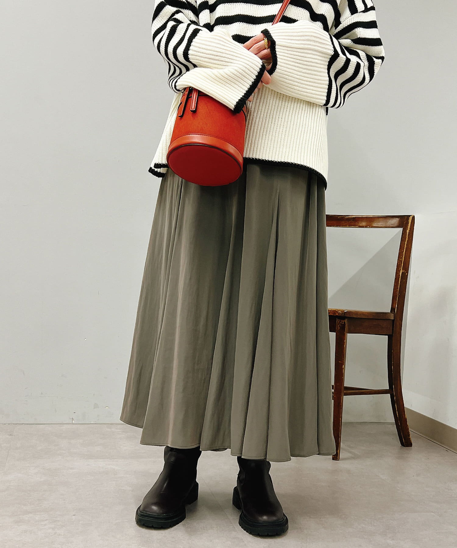 un dix cors(アンディコール) 割繊シャンブレーマチスカート