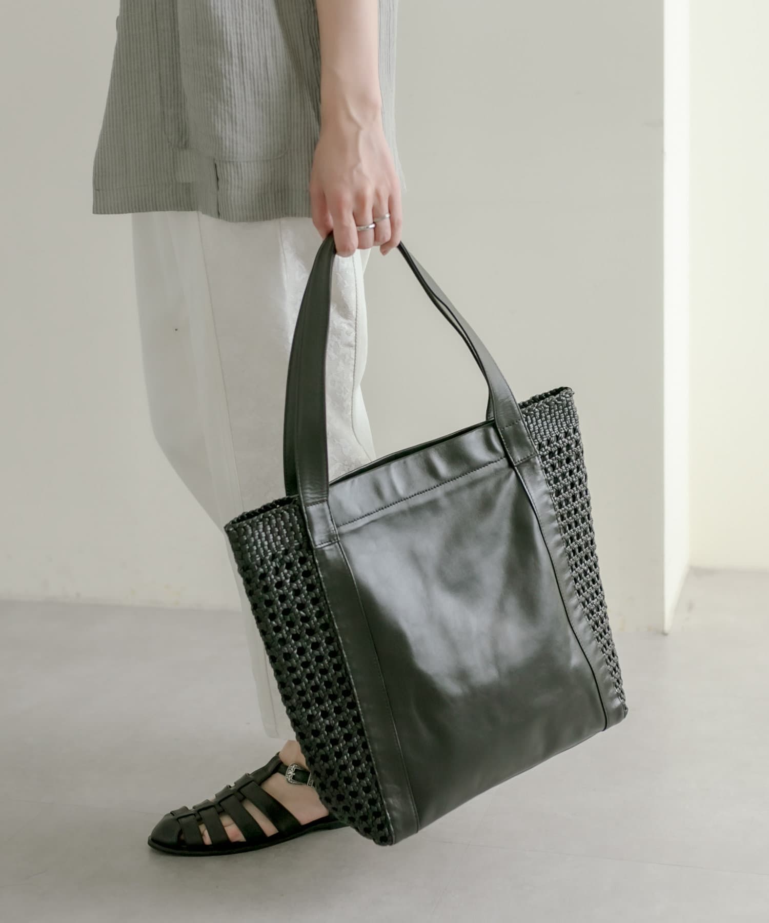 春の通勤におすすめ！好印象バッグ特集 - ear PAPILLONNER