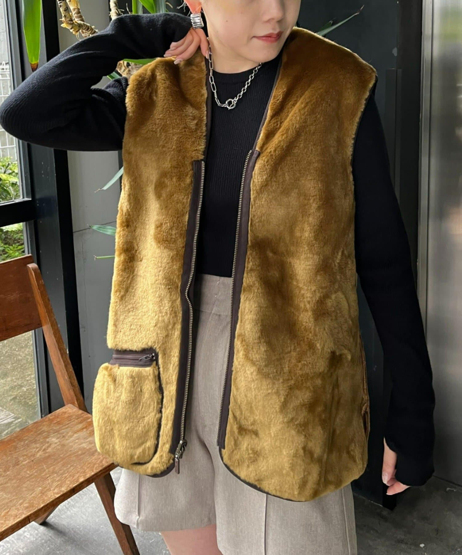 フラワーB ブルーグレイ Barbour WARM PILE WAISTCOAT 42 今期モデル