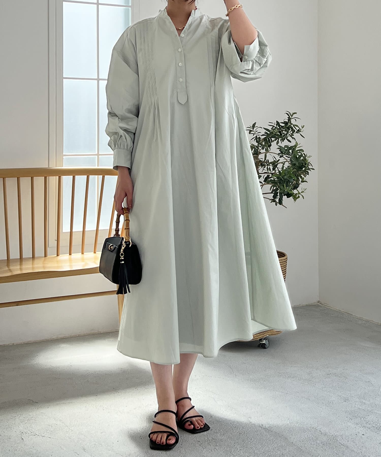 un dix cors(アンディコール) レースアップシャツワンピース