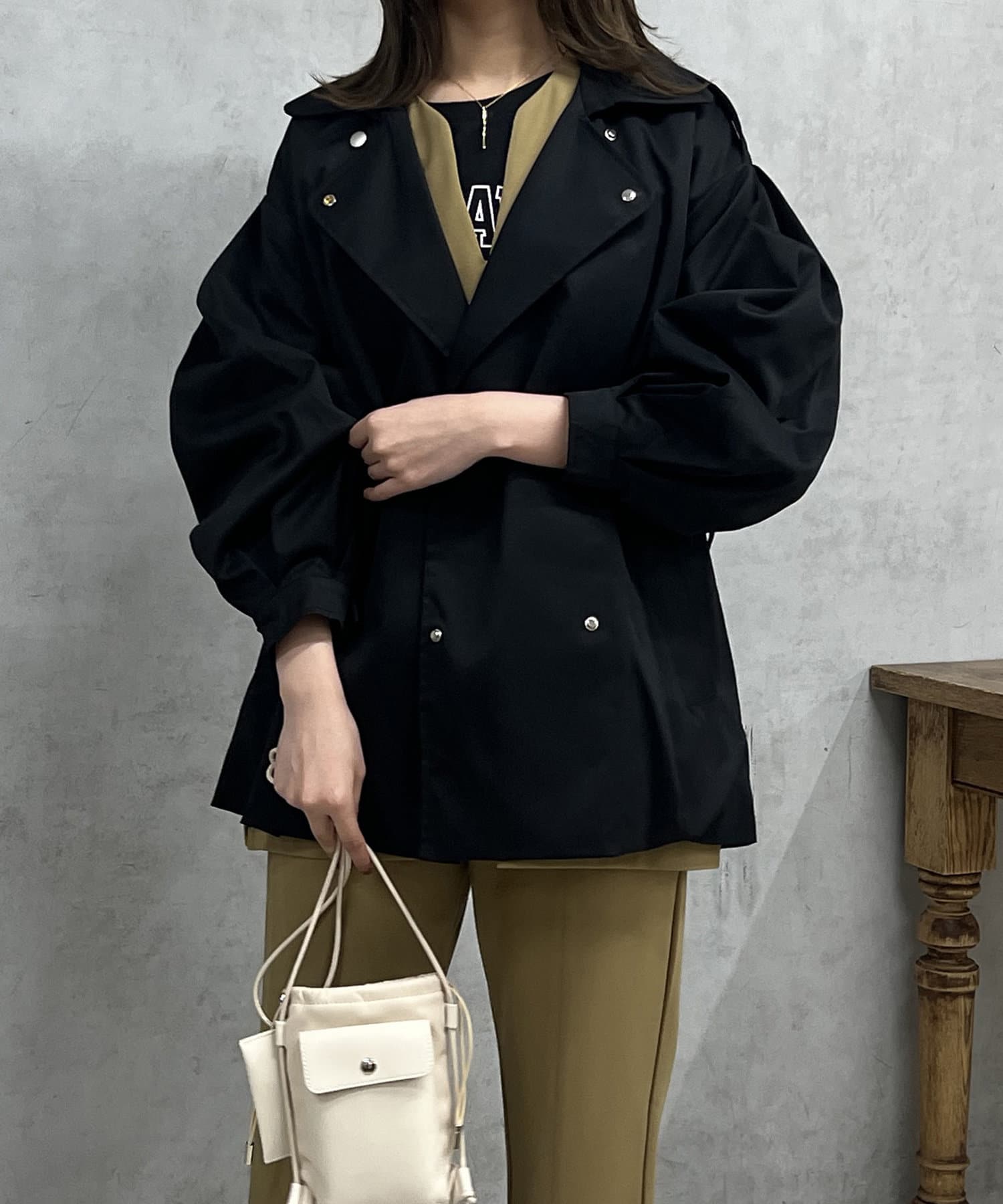 un dix cors(アンディコール) ショートトレンチコート