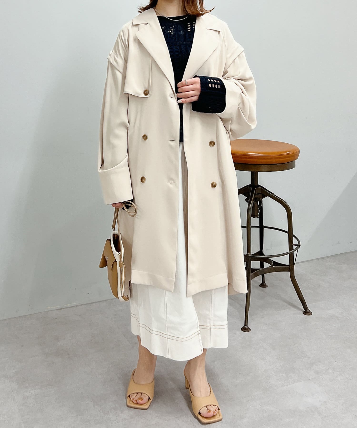 un dix cors(アンディコール) ２WAY袖取り外しトレンチコート