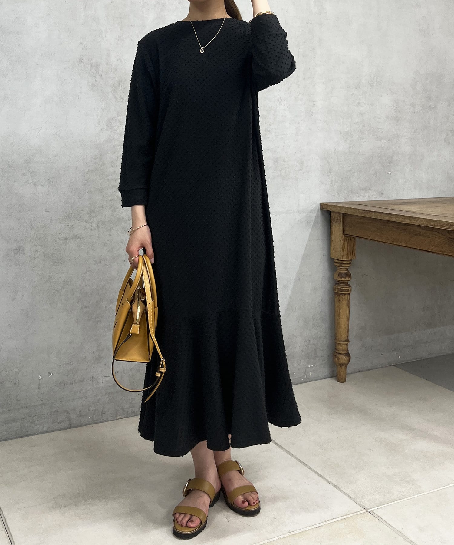 un dix cors(アンディコール) ドットジャガードワンピース