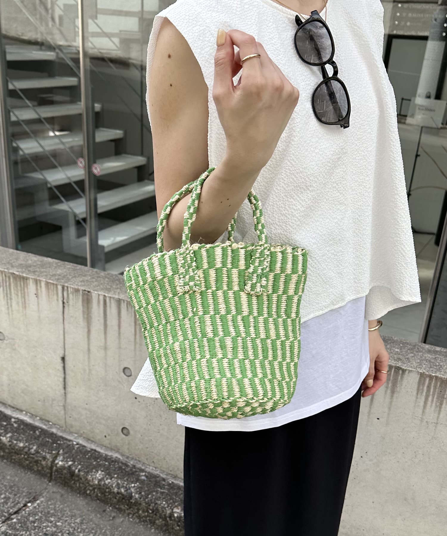【一個限定】✨　手提げカバン　コラージュ素材　モチーフ　レース