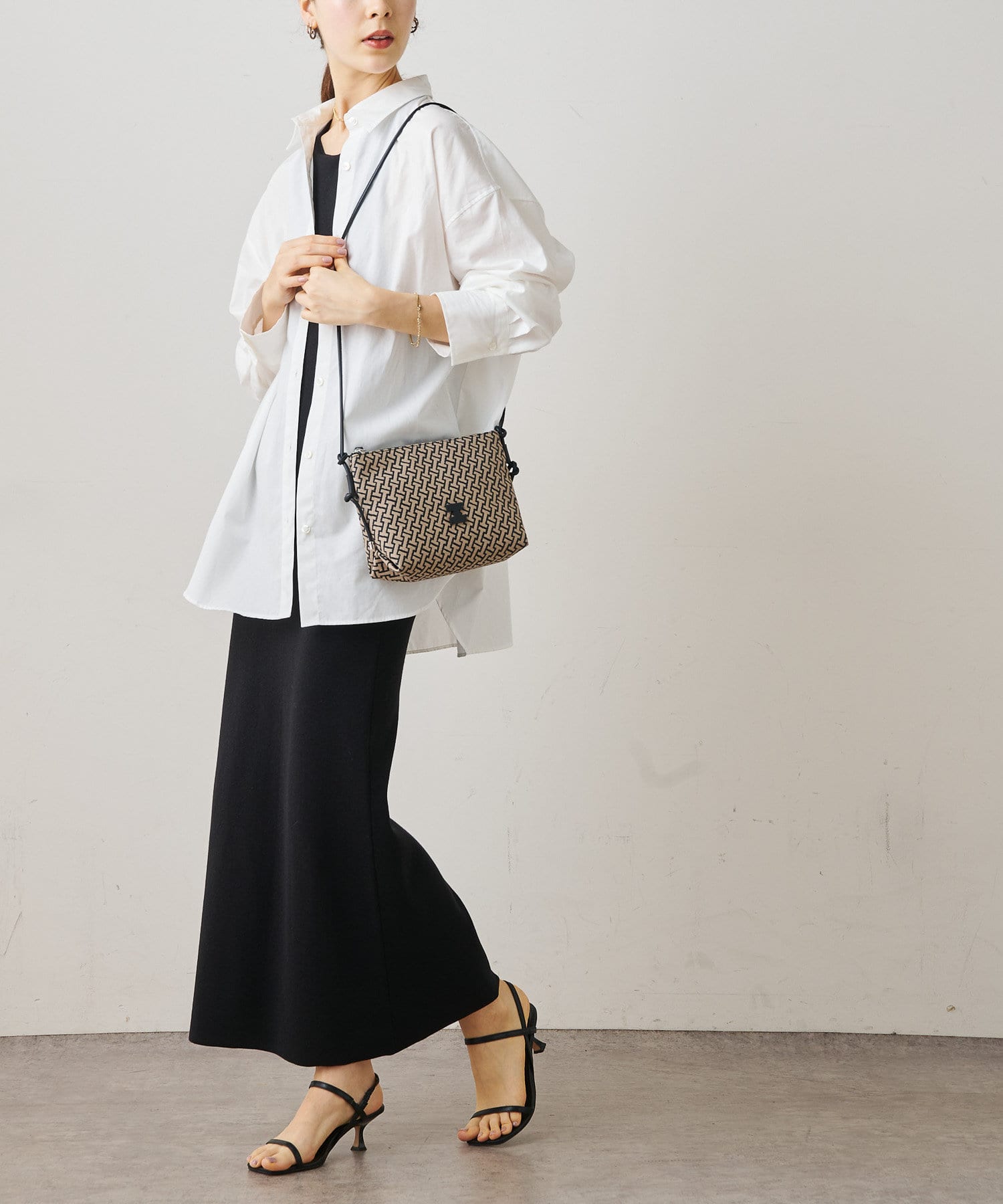 IACUCCI(イアクッチ) モノグランマ SD JACQUARD/RUGA