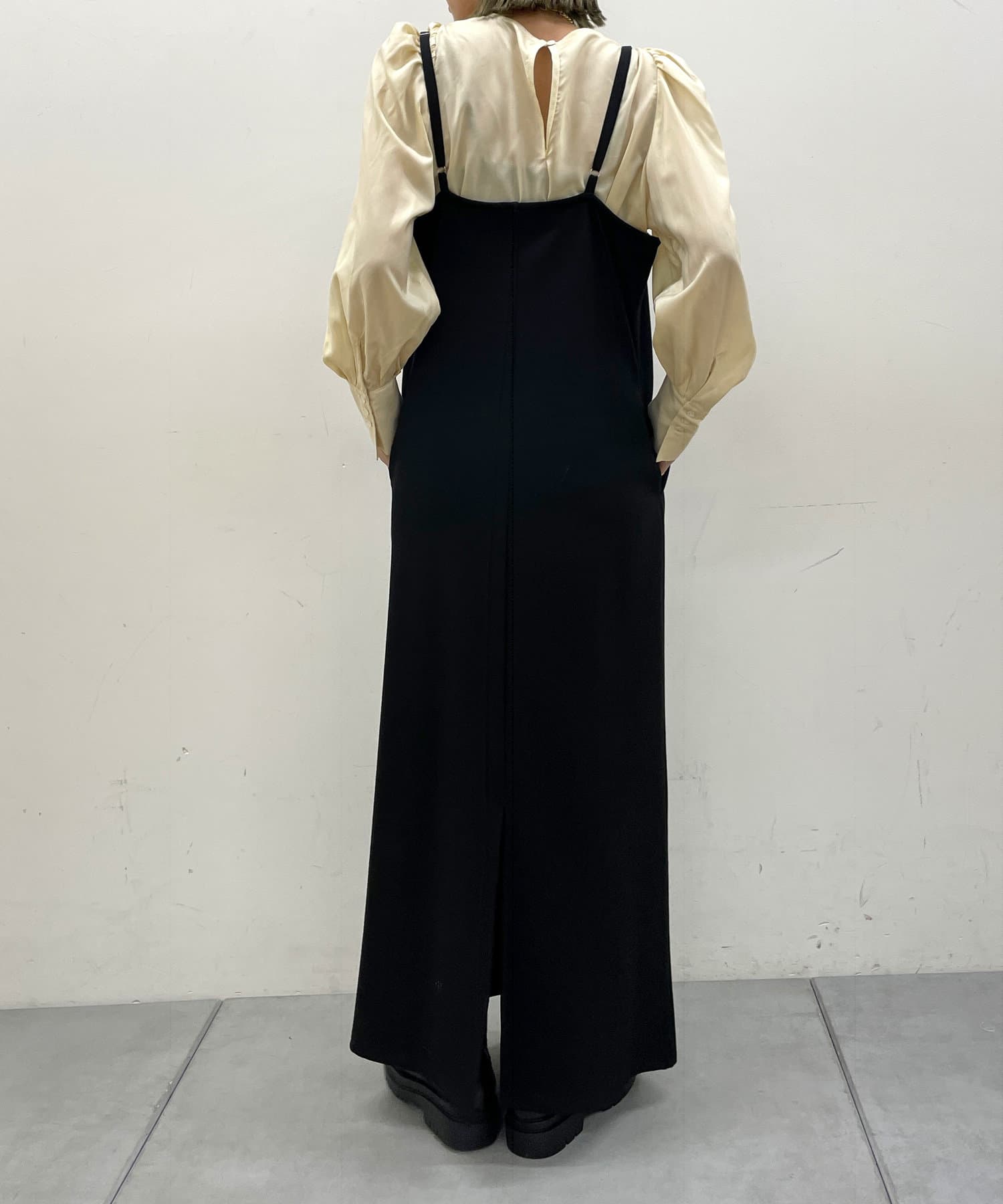 Omekashi(オメカシ) 【オケージョンにも対応◎】パフショルダーブラウス