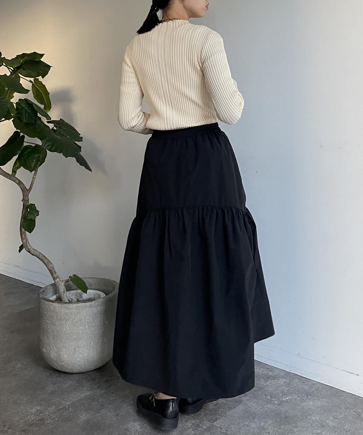 Thevon.(ゼヴォン) ボリュームタフタスカート