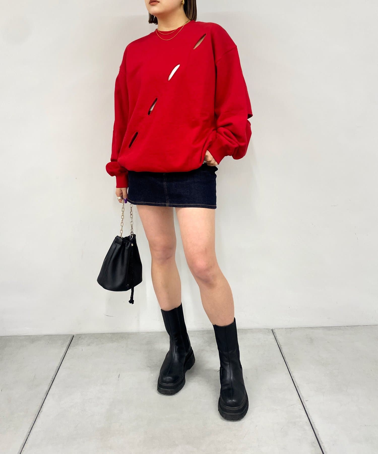 WHO’S WHO gallery(フーズフーギャラリー) スラッシュデザイン裏毛