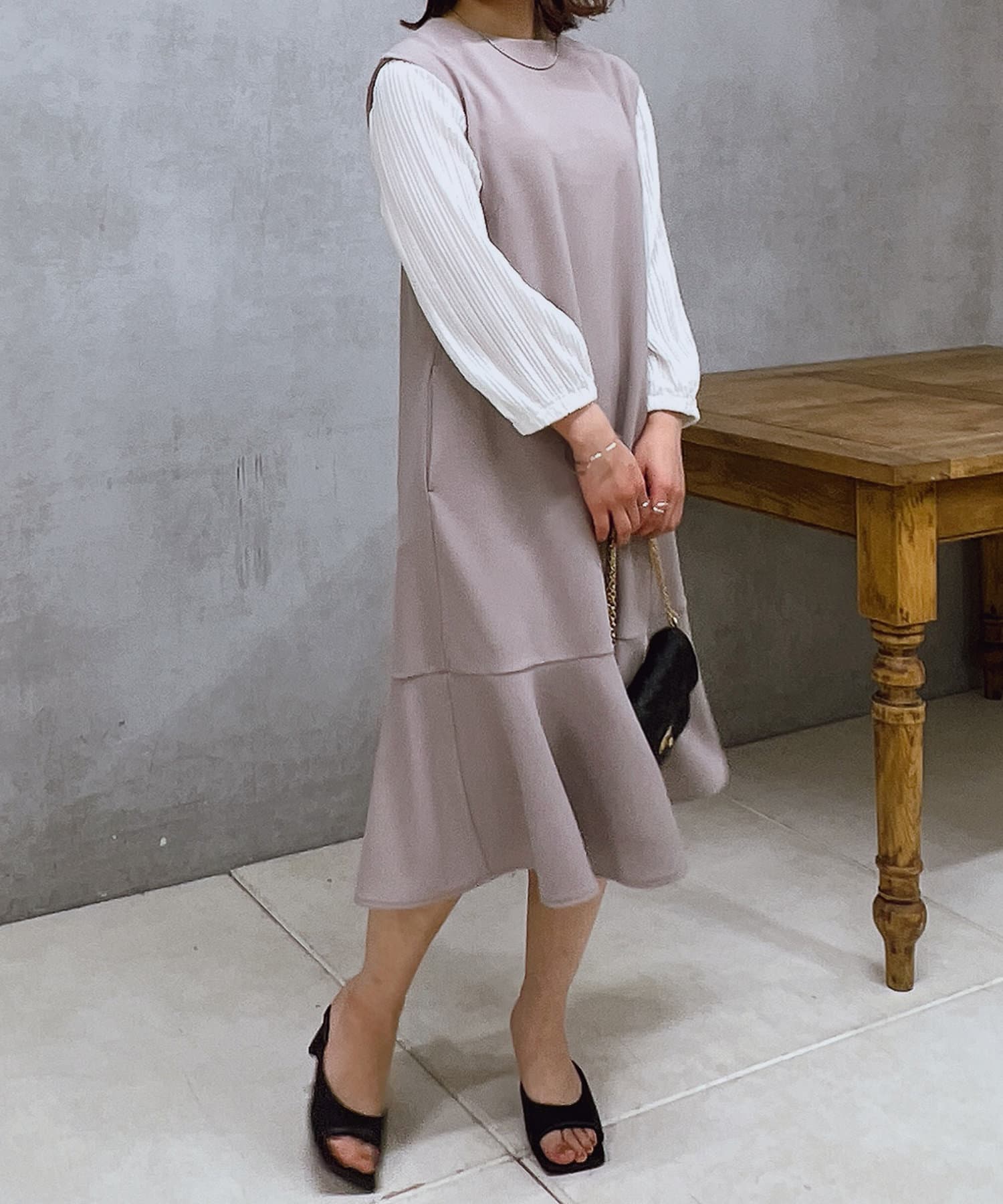 un dix cors(アンディコール) 袖プリーツワンピース