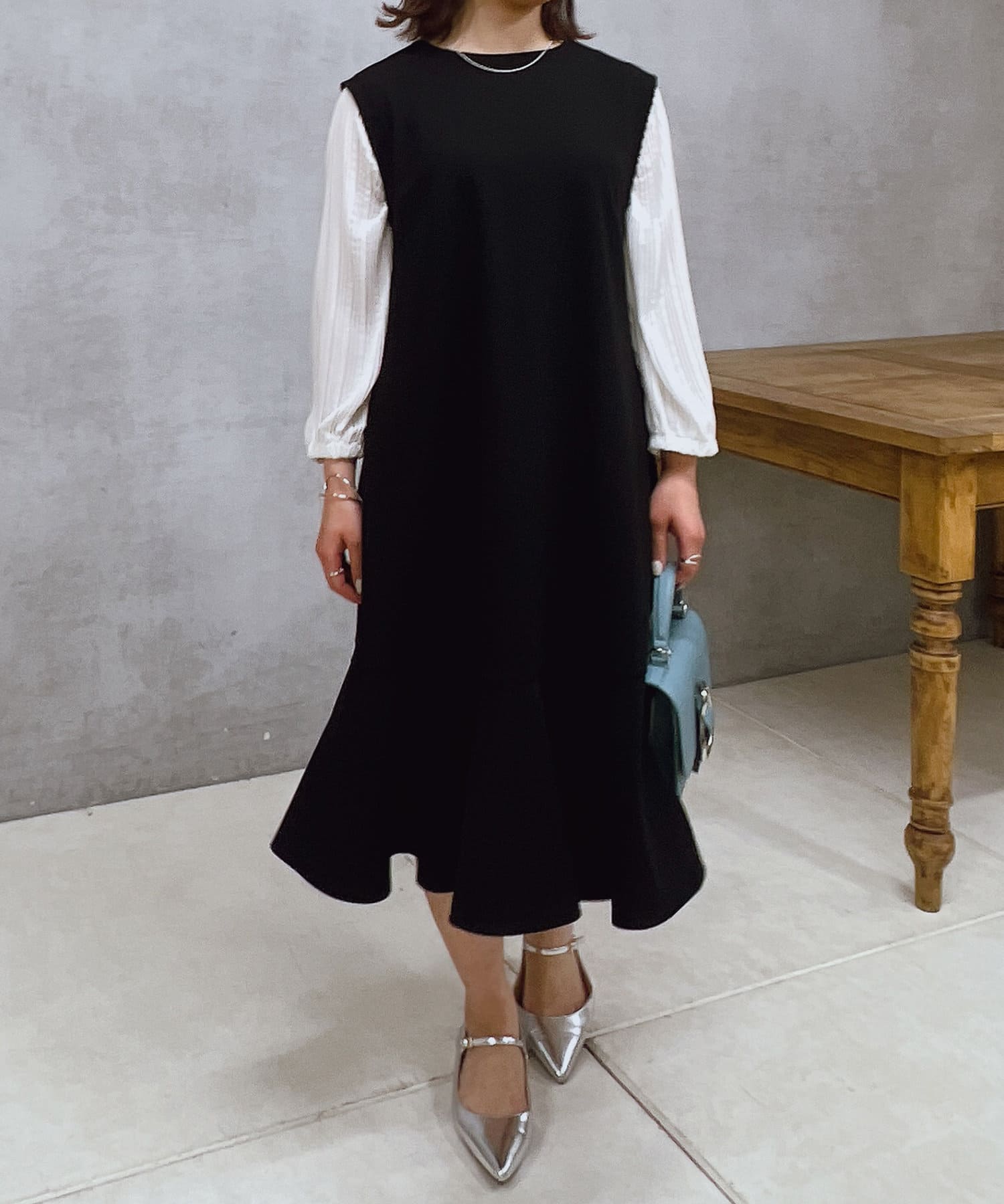 un dix cors(アンディコール) 袖プリーツワンピース