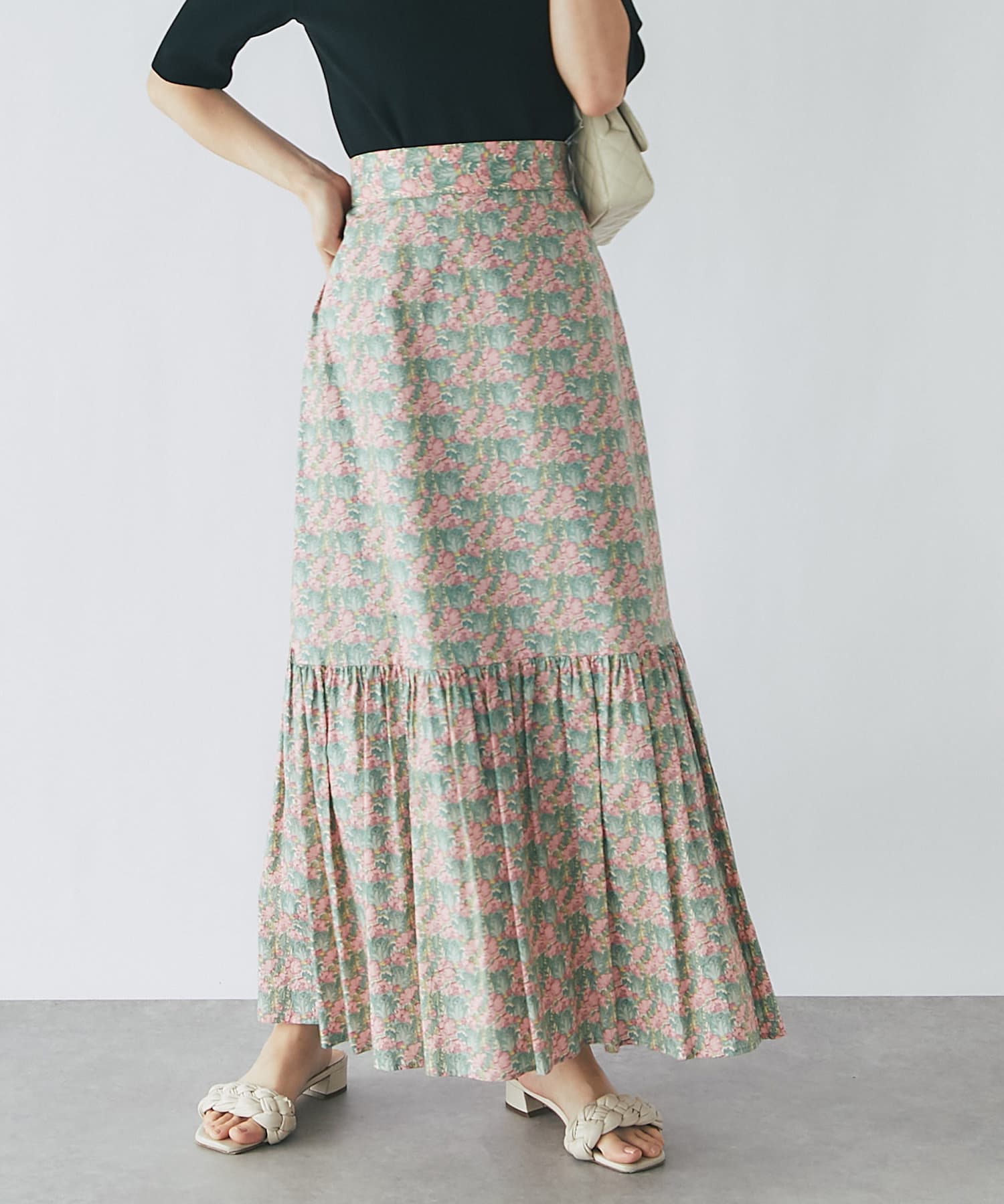 大量購入用 LUCA malla 花柄リボン付きマキシスカートです☆ - スカート