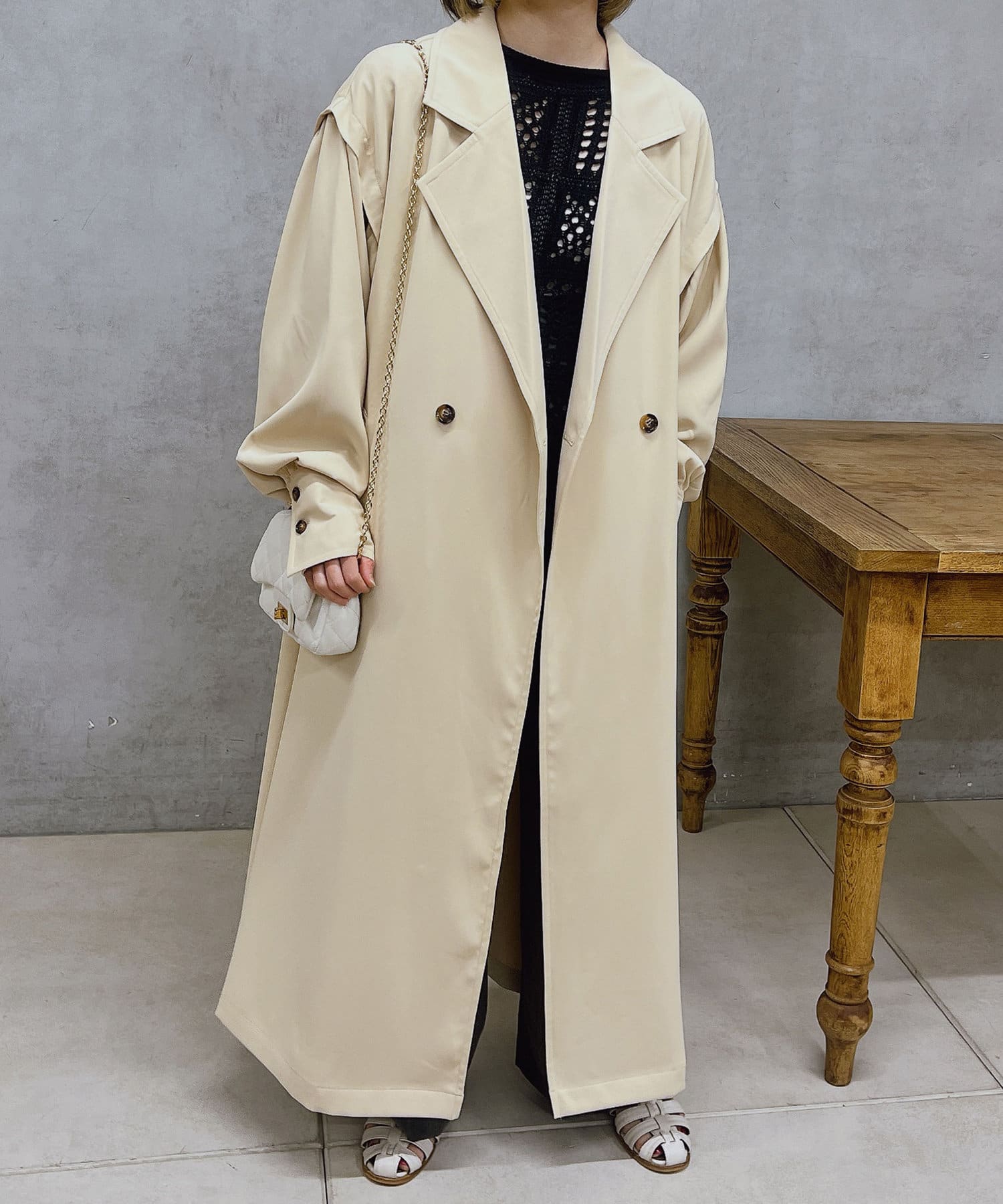 un dix cors(アンディコール) 袖ボリュームフレアートレンチコート