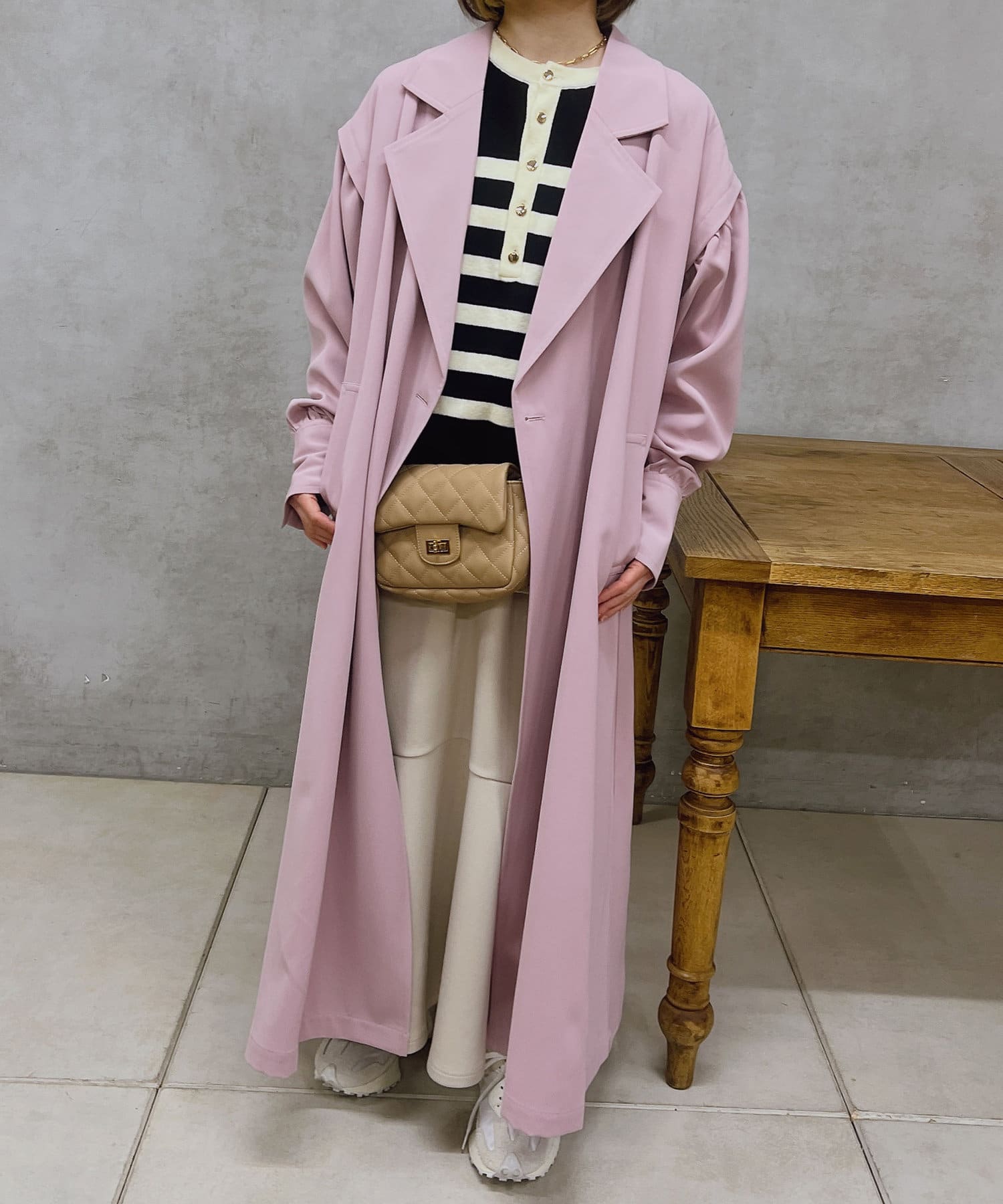 un dix cors(アンディコール) 袖ボリュームフレアートレンチコート