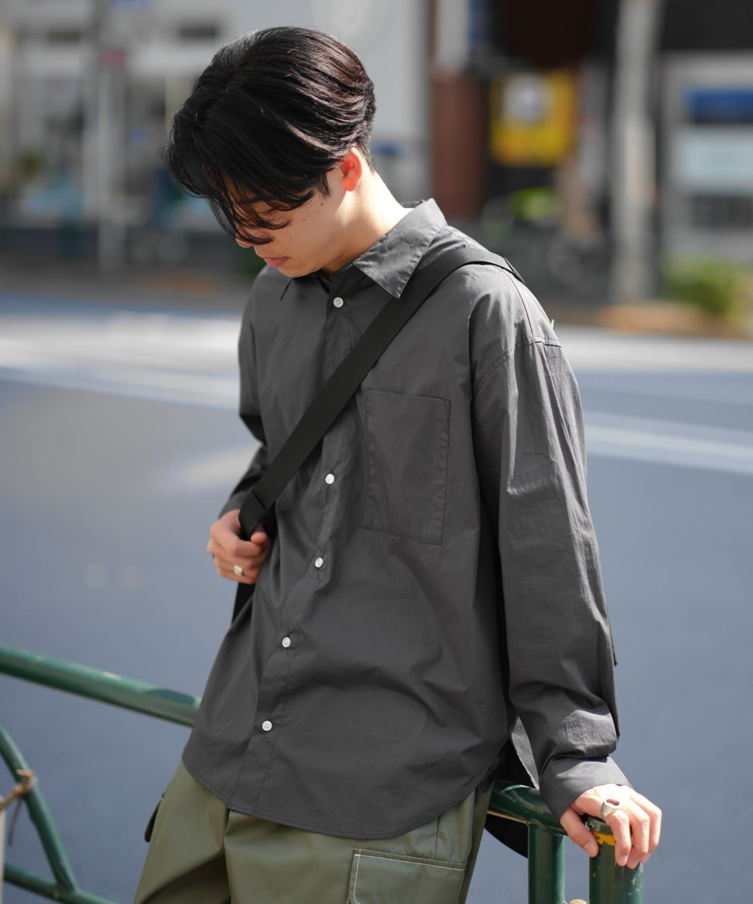 ブラックコーラル シャツ トップス レディース Shirts Ivory - 通販