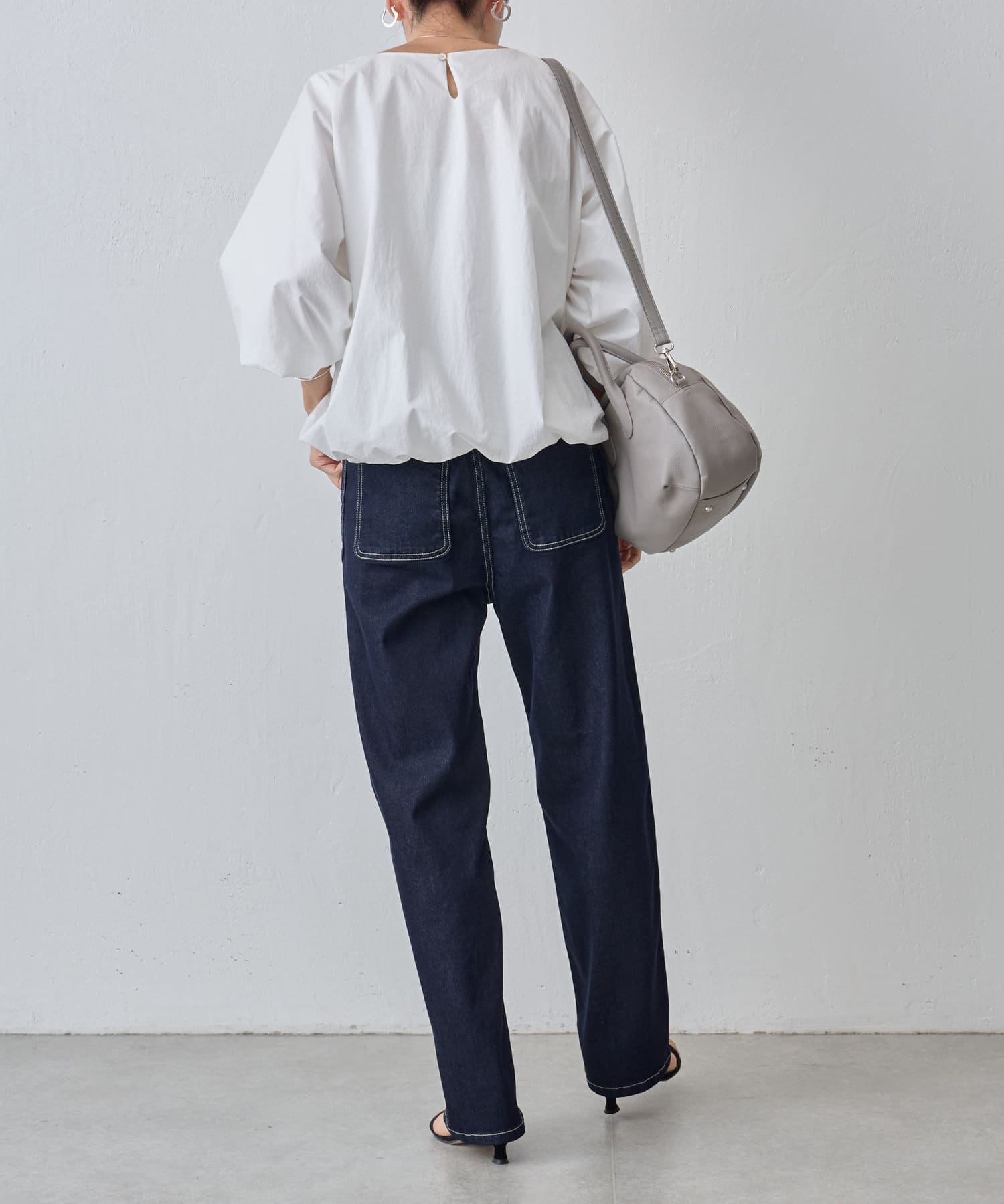 美脚が叶う！《2サイズ展開》ストレッチバギーデニムパンツ 