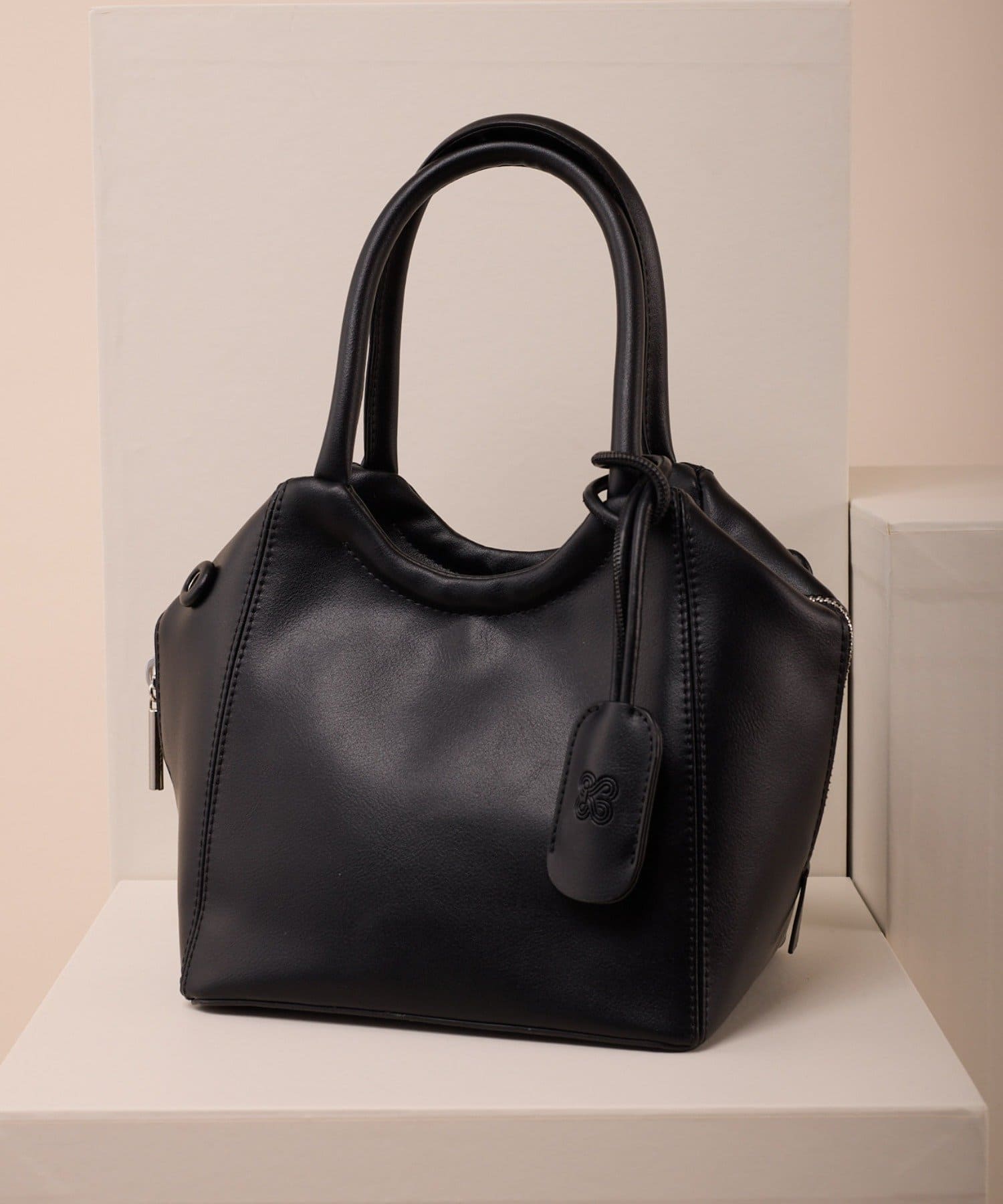 【Kolors like you】 fake leather 2way bag
