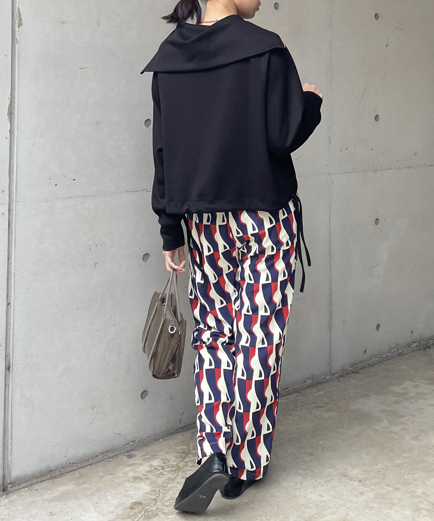 Thevon.(ゼヴォン) スムースハーフジッププルオーバー