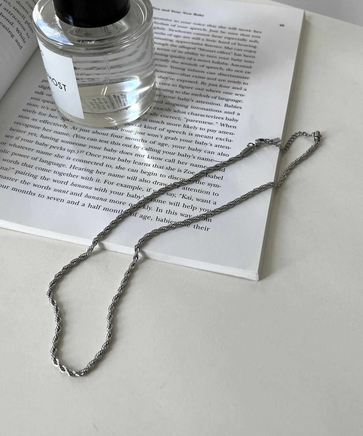 prose verse(プロズヴェール) 〈サージカルステンレス〉ツイストチェーンネックレス