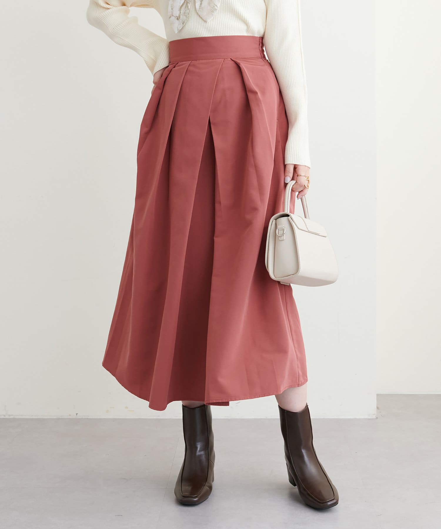 NICE CLAUP / OLIVE des OLIVE OUTLET(ナイスクラップ  / オリーブ デ オリーブ アウトレット) 【natural couture】ランダム太タック張り感スカート