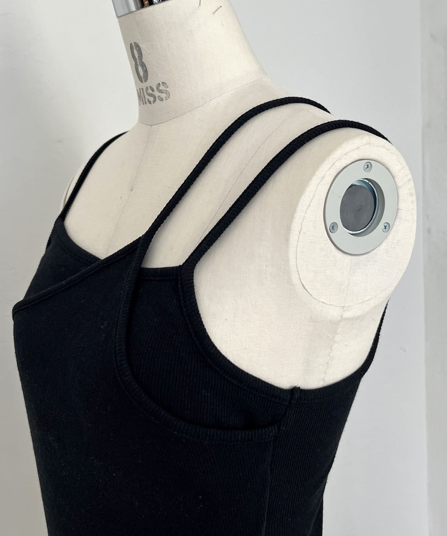 prose verse(プロズヴェール) アシメレイヤードカップ付きキャミ