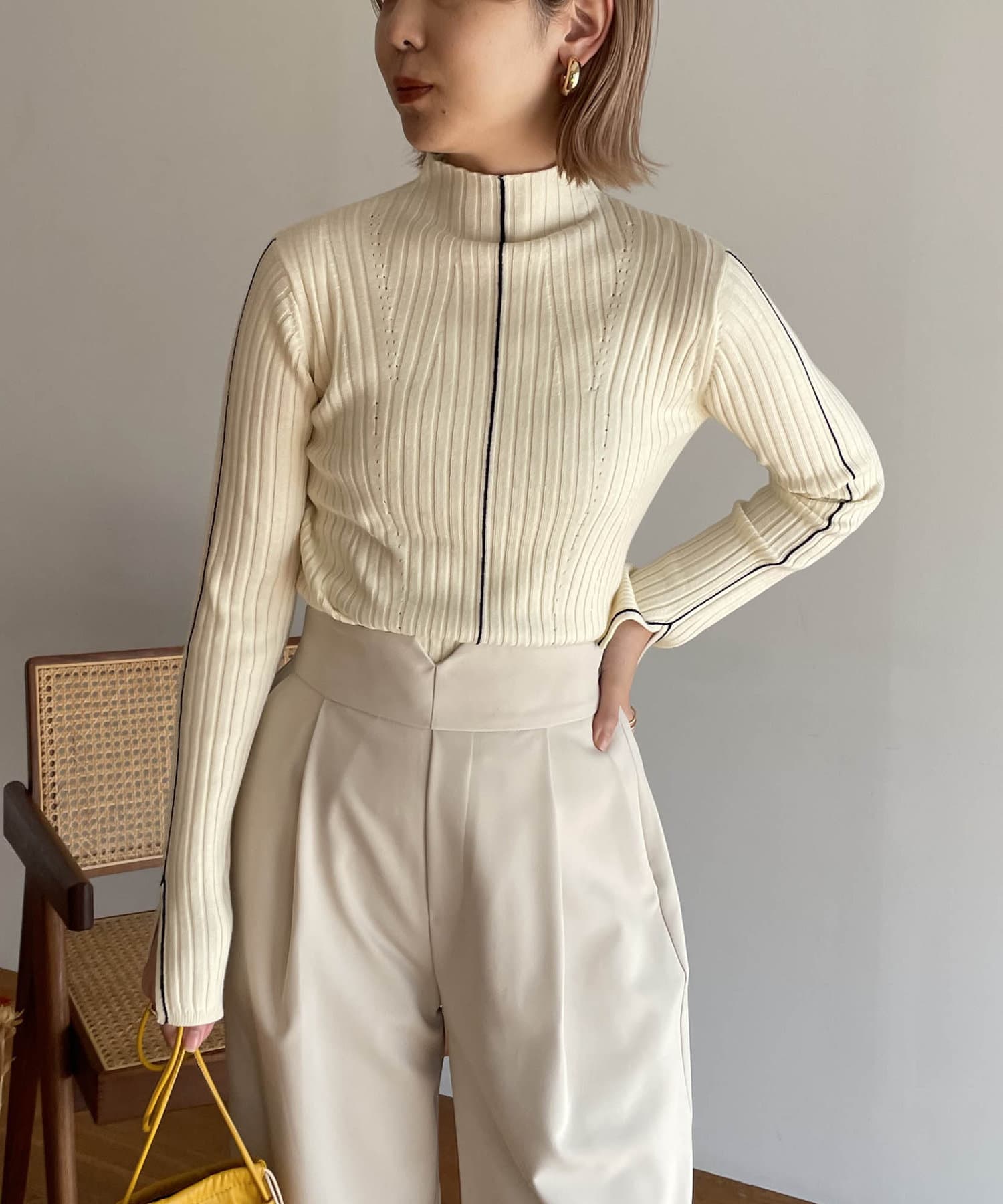 CAPRICIEUX LE'MAGE】配色ステッチリブプルオーバー | OUTLET