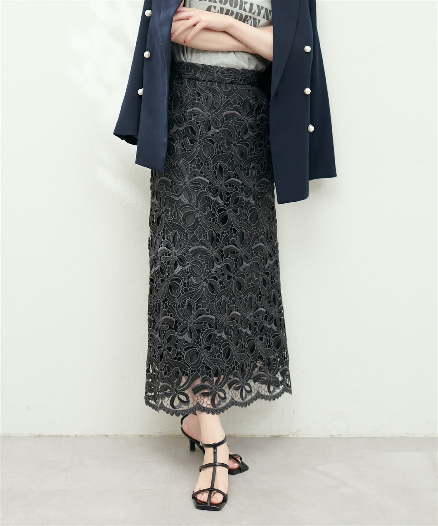 natural couture(ナチュラルクチュール) 23SS/リボンモチーフケミカルレーススカート