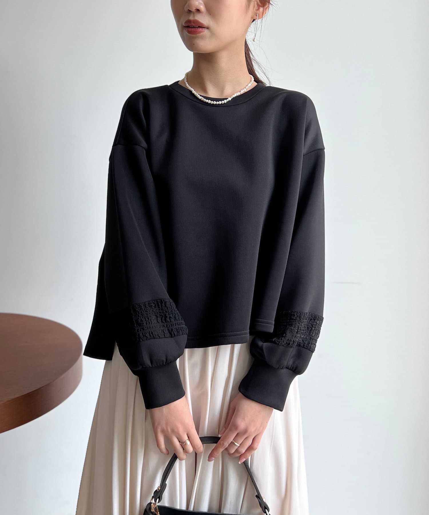 Chez toi(シェトワ) 袖シアーJQ切替ボンディング×リップルプルオーバー