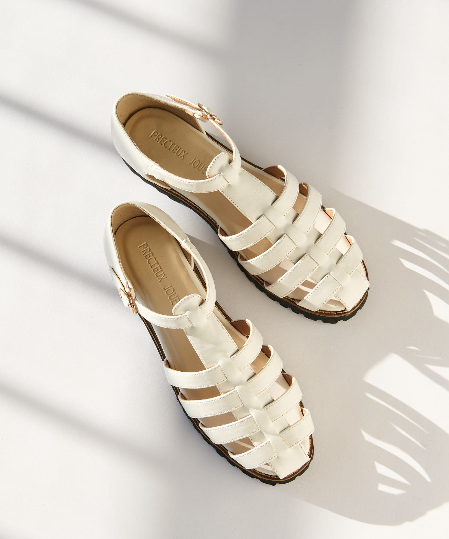 un dix cors(アンディコール) 【PRECIEUX JOUET(プレシュウジュエ)】グルカサンダル